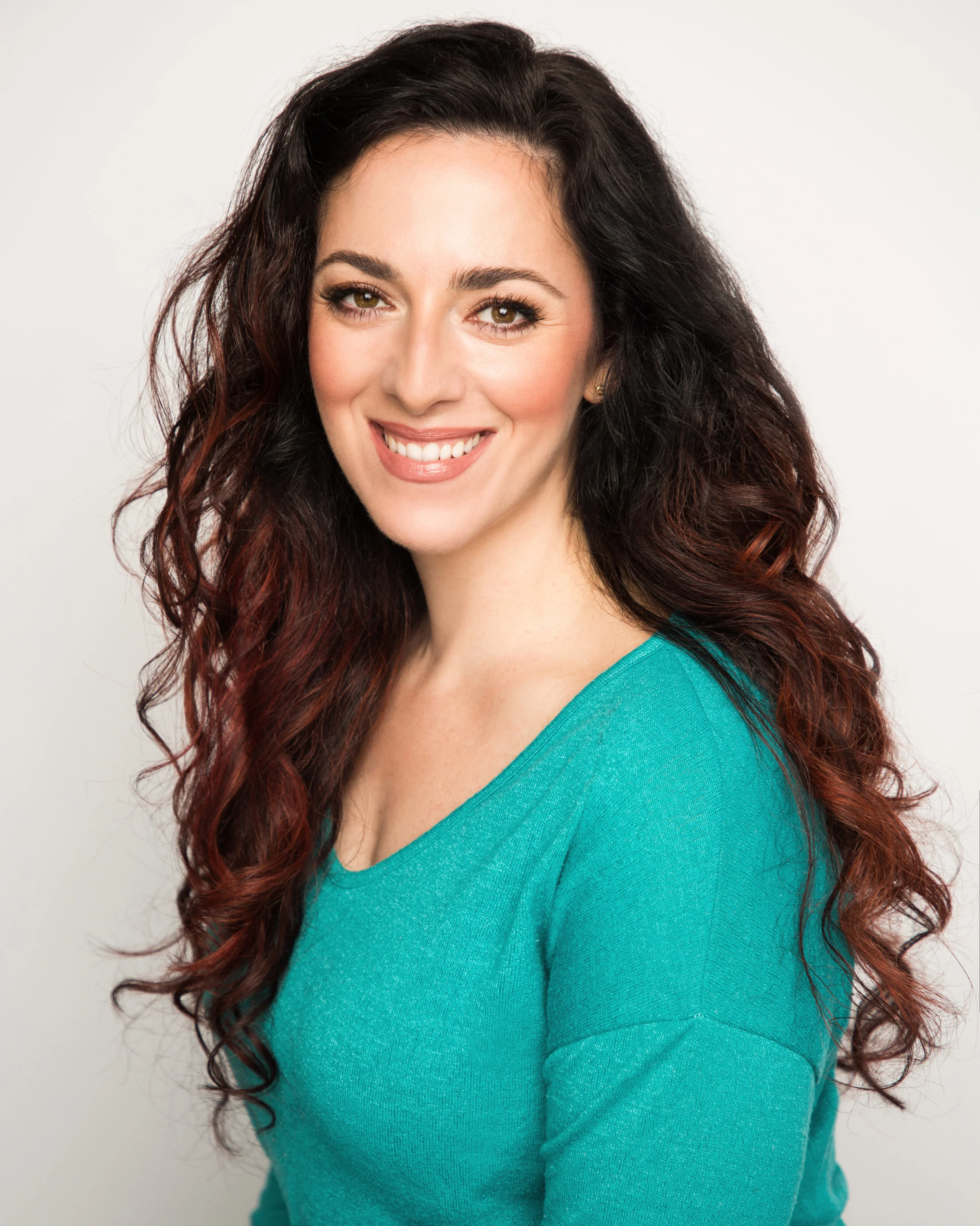 KelliW-headshot-2.jpg