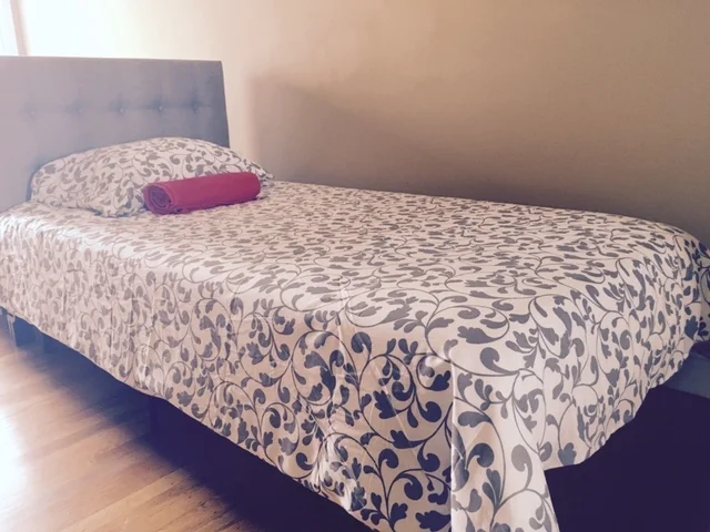 Twin Bed