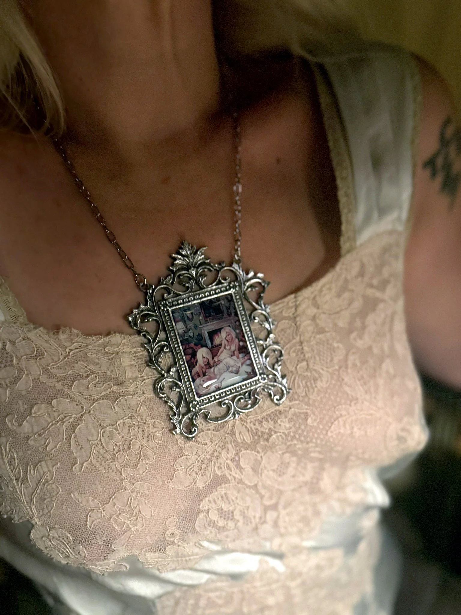 Platinum Pussy Medallion