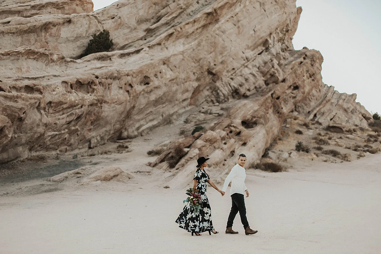 vasquez rocks engagement photos los angeles
