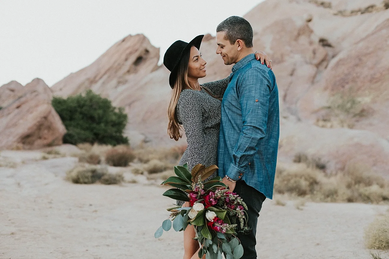 vasquez rocks engagement photos los angeles