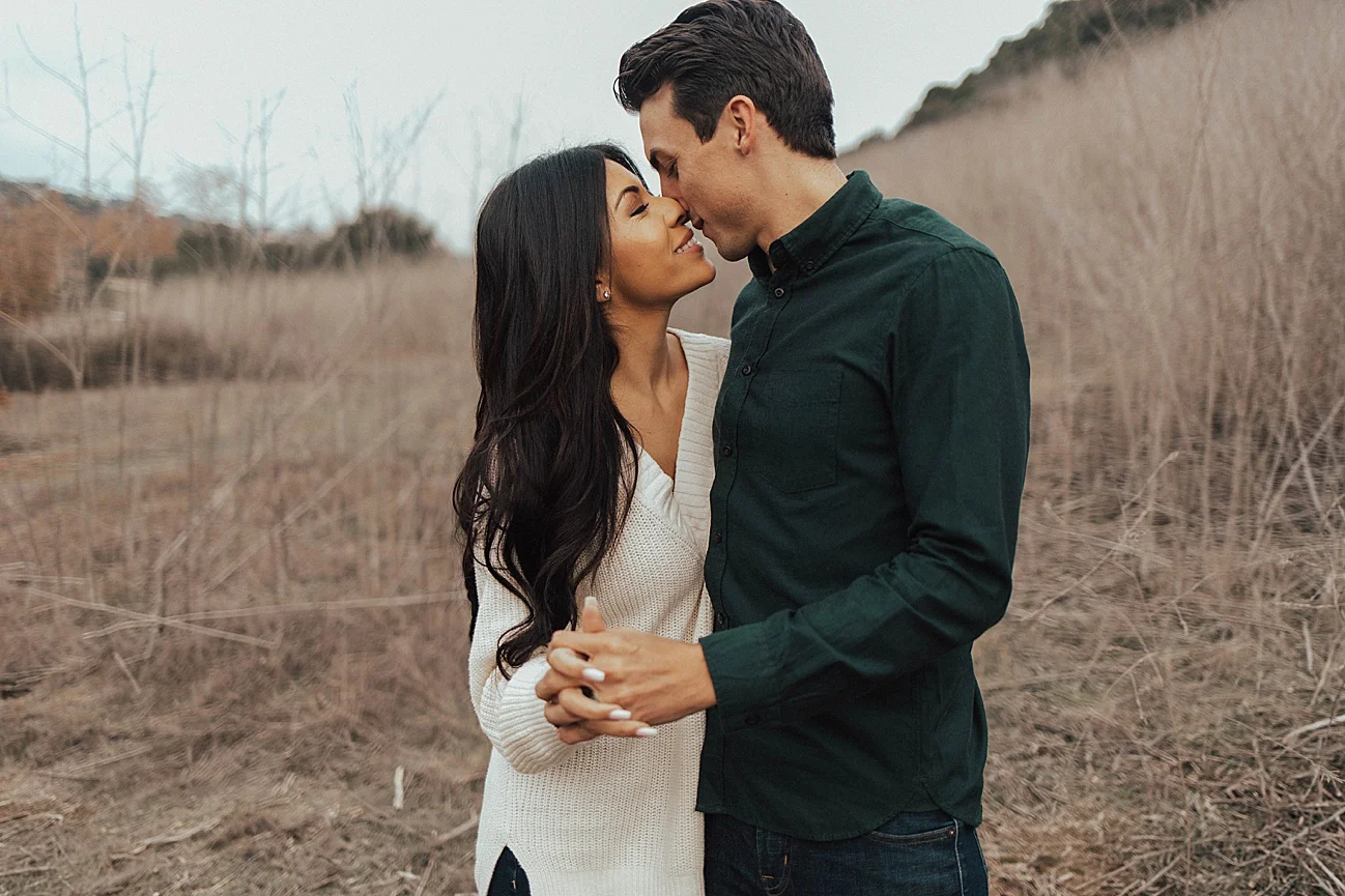 Christmas couples shoot with puppy