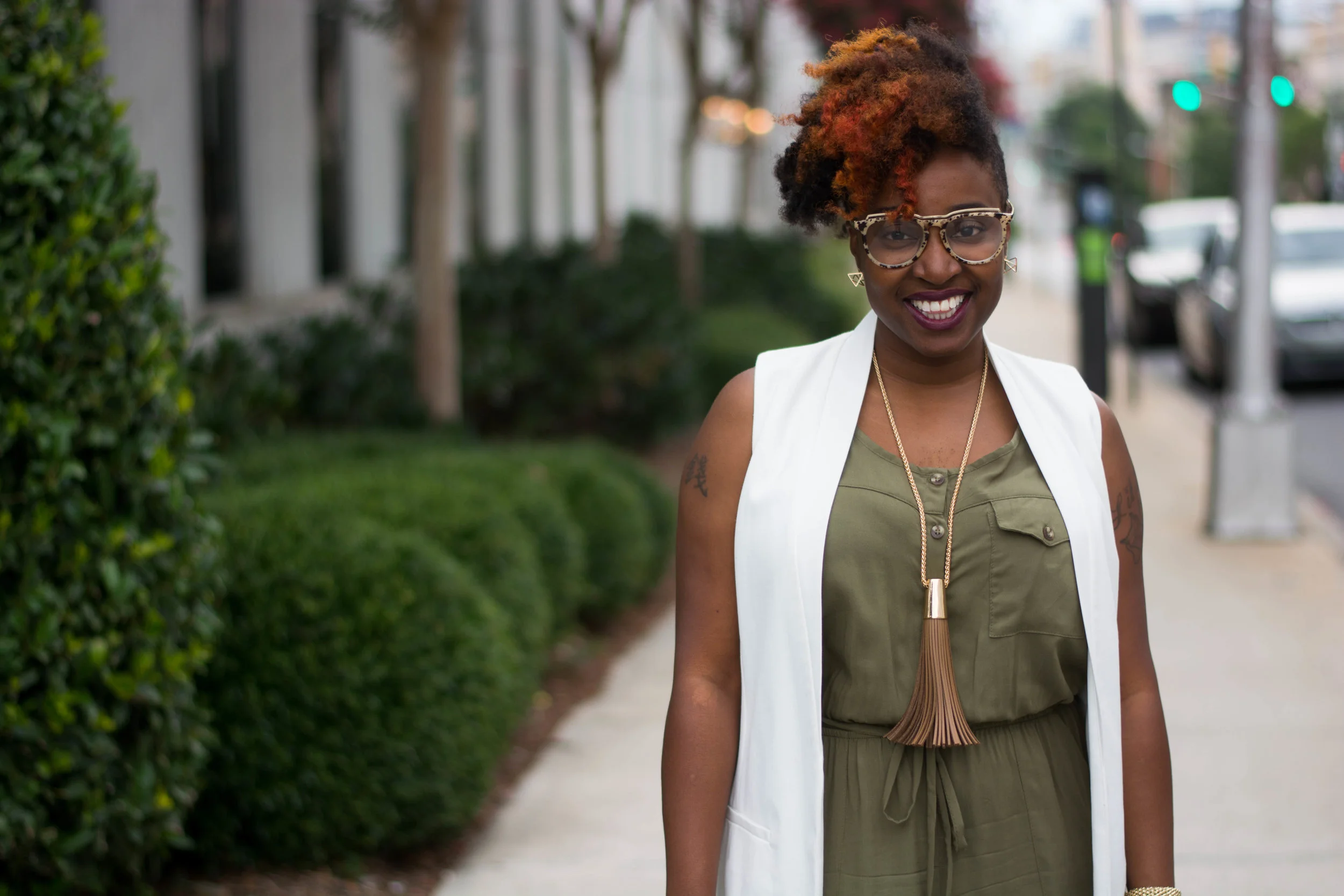 Melodie Stewart, The Style Klazit, Target Vest, Justfab Olive Jumpsuit, Shoedazzle Wine oxfords, Atlanta wardrobe style blogger