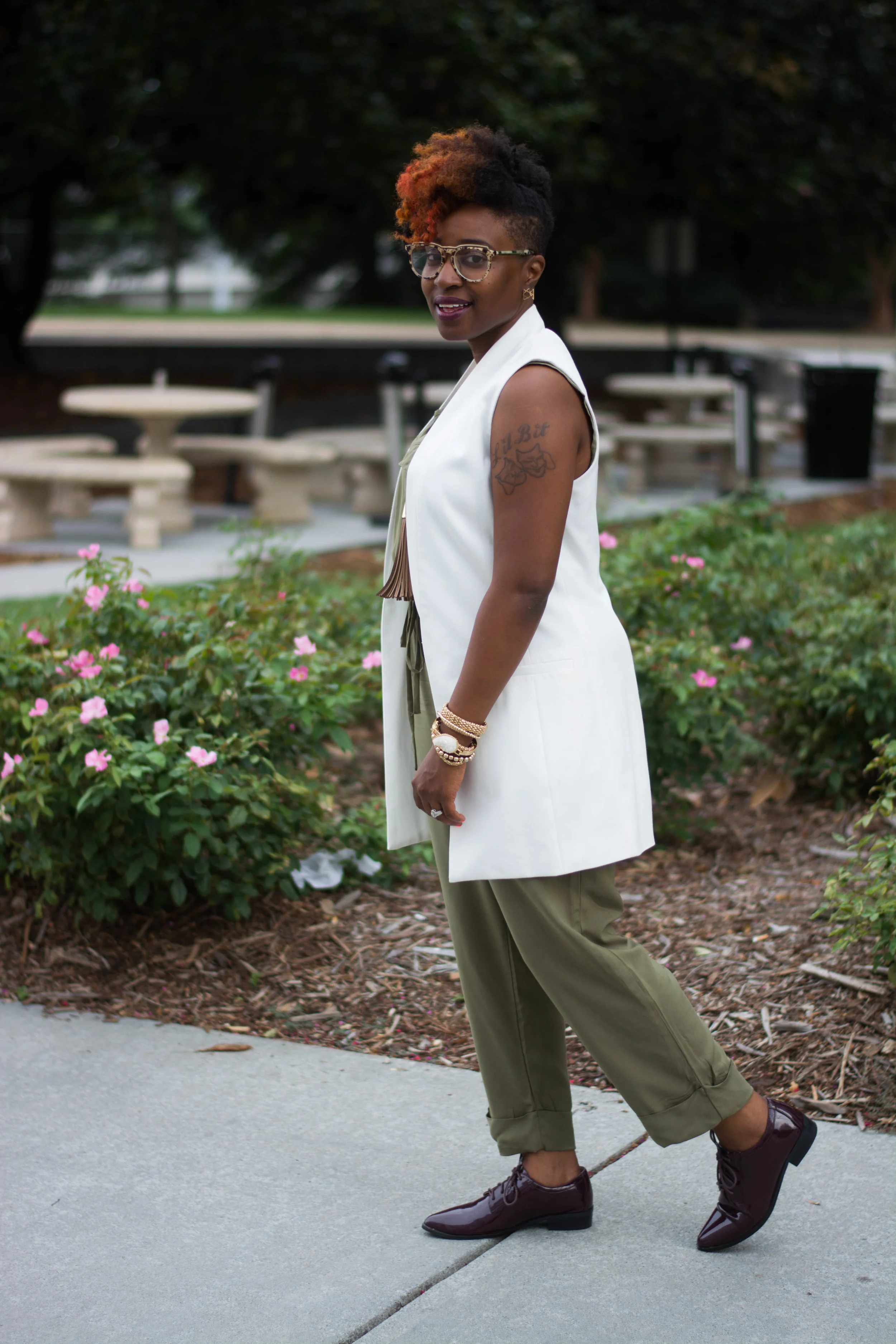 Melodie Stewart, The Style Klazit, Target Vest, Justfab Olive Jumpsuit, Shoedazzle Wine oxfords, Atlanta wardrobe style blogger