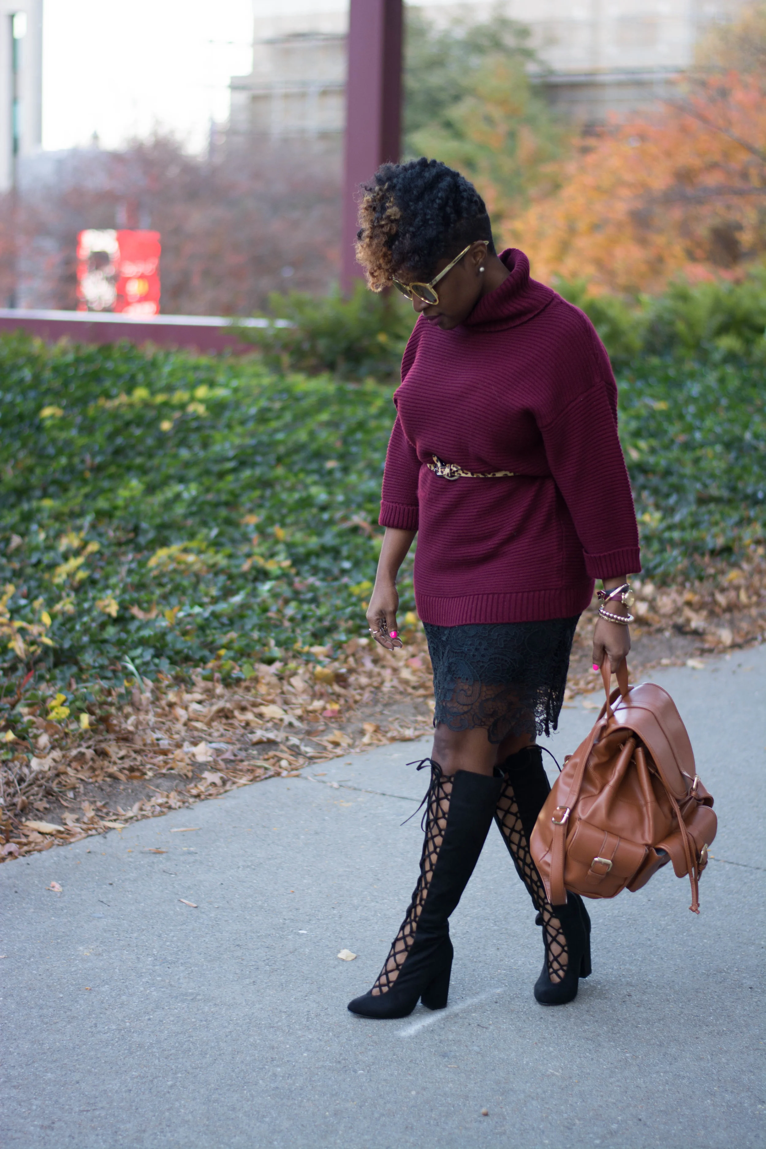 Melodie Stewart, The Style Klazit, Black boots, Backpack, Burgundy sweater, Atlanta stylist, Atlanta style blogger