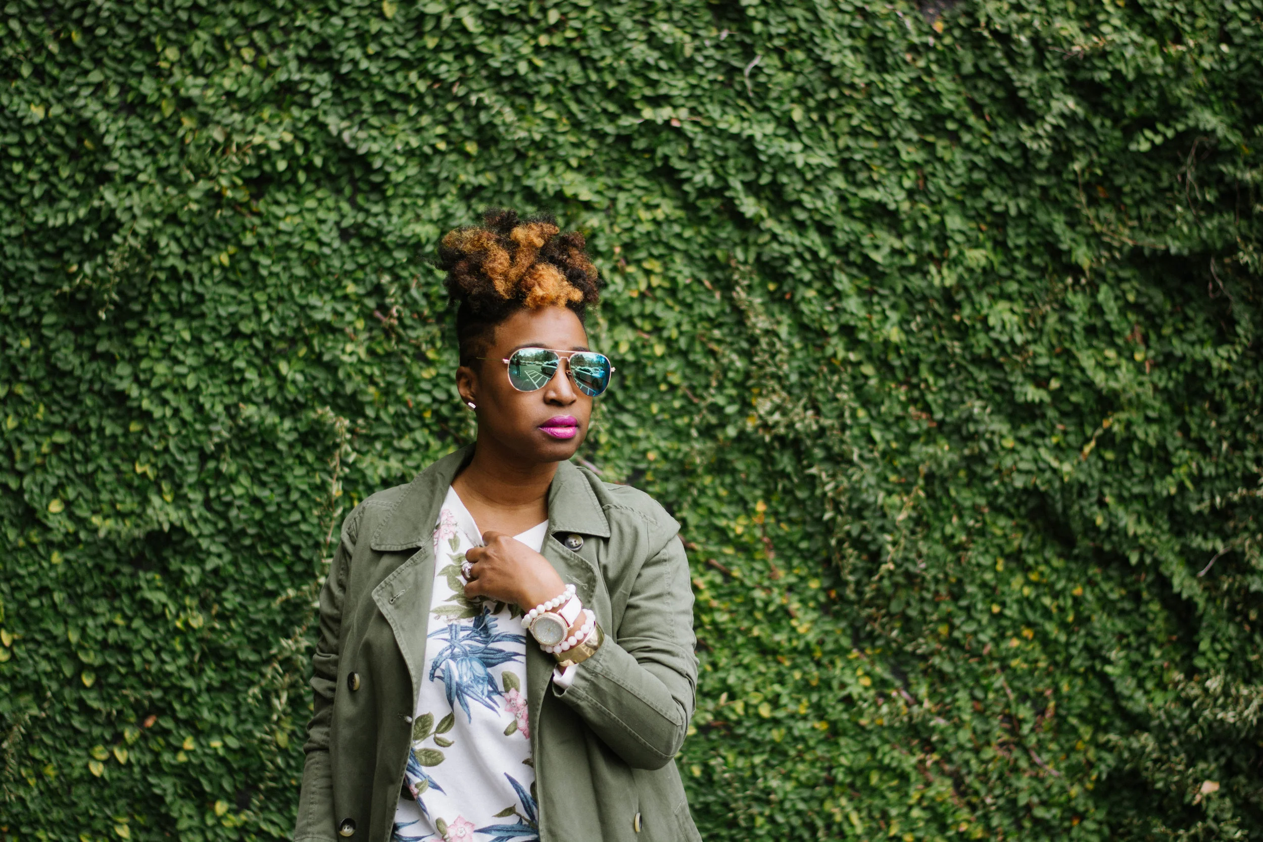 Melodie Stewart, The Style Klazit, Atlanta style blogger, Vintage skirt, olive trench coat