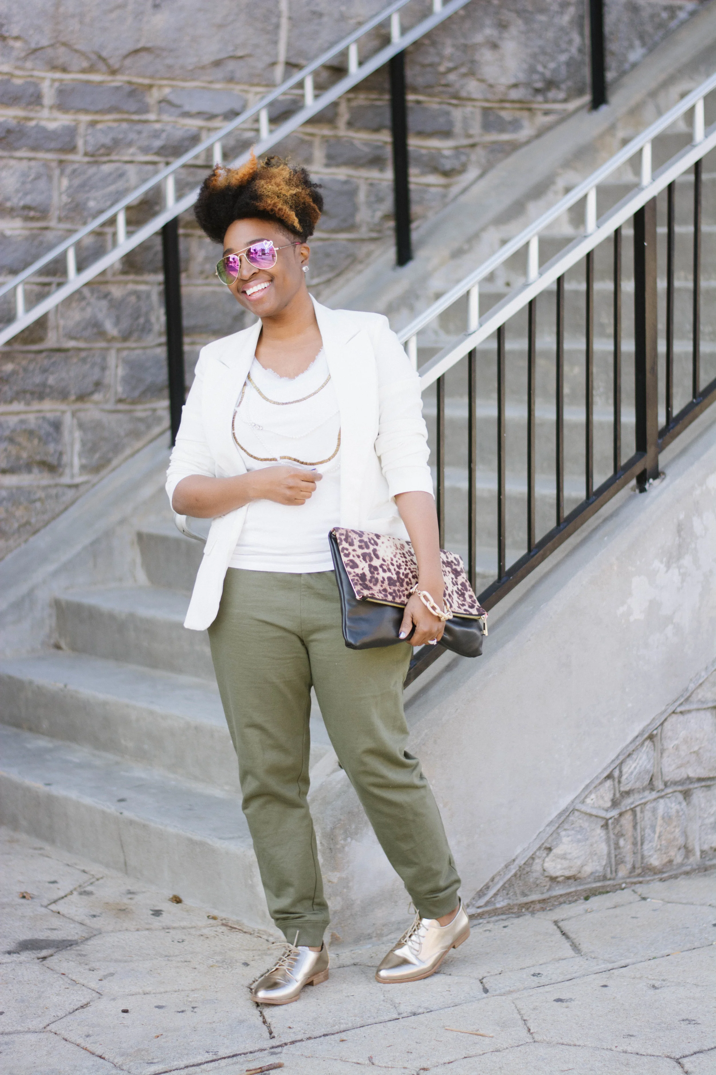 Melodie Stewart, The Style Klazit, Atlanta style blogger, Atlanta wardrobe stylist, JustFab gold oxfords, green sweatpants, Atlanta street style, cream blazer