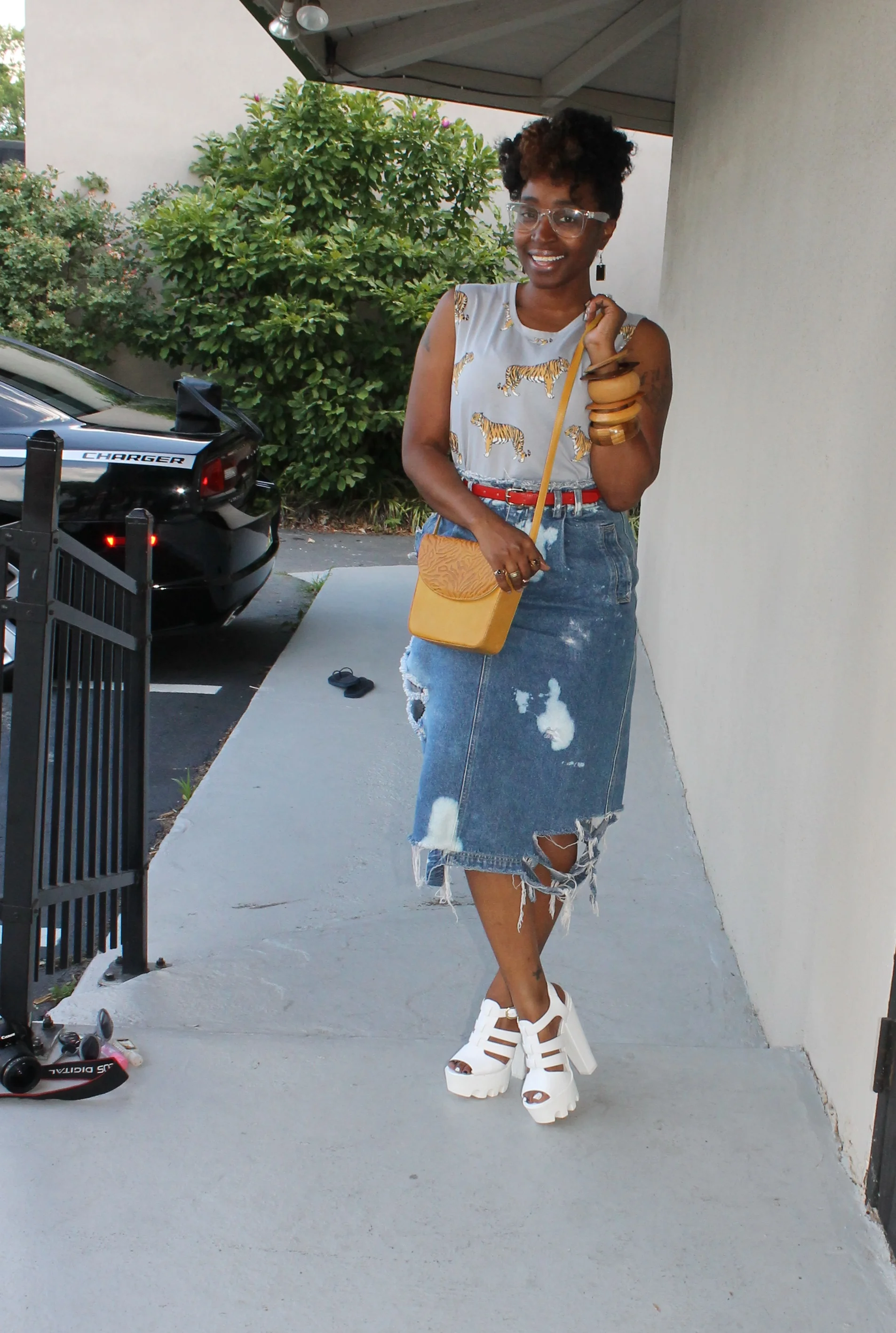 Melodie Stewart, The Style Klazit, Distressed Skirt, Atlanta style blogger, Atlanta street style