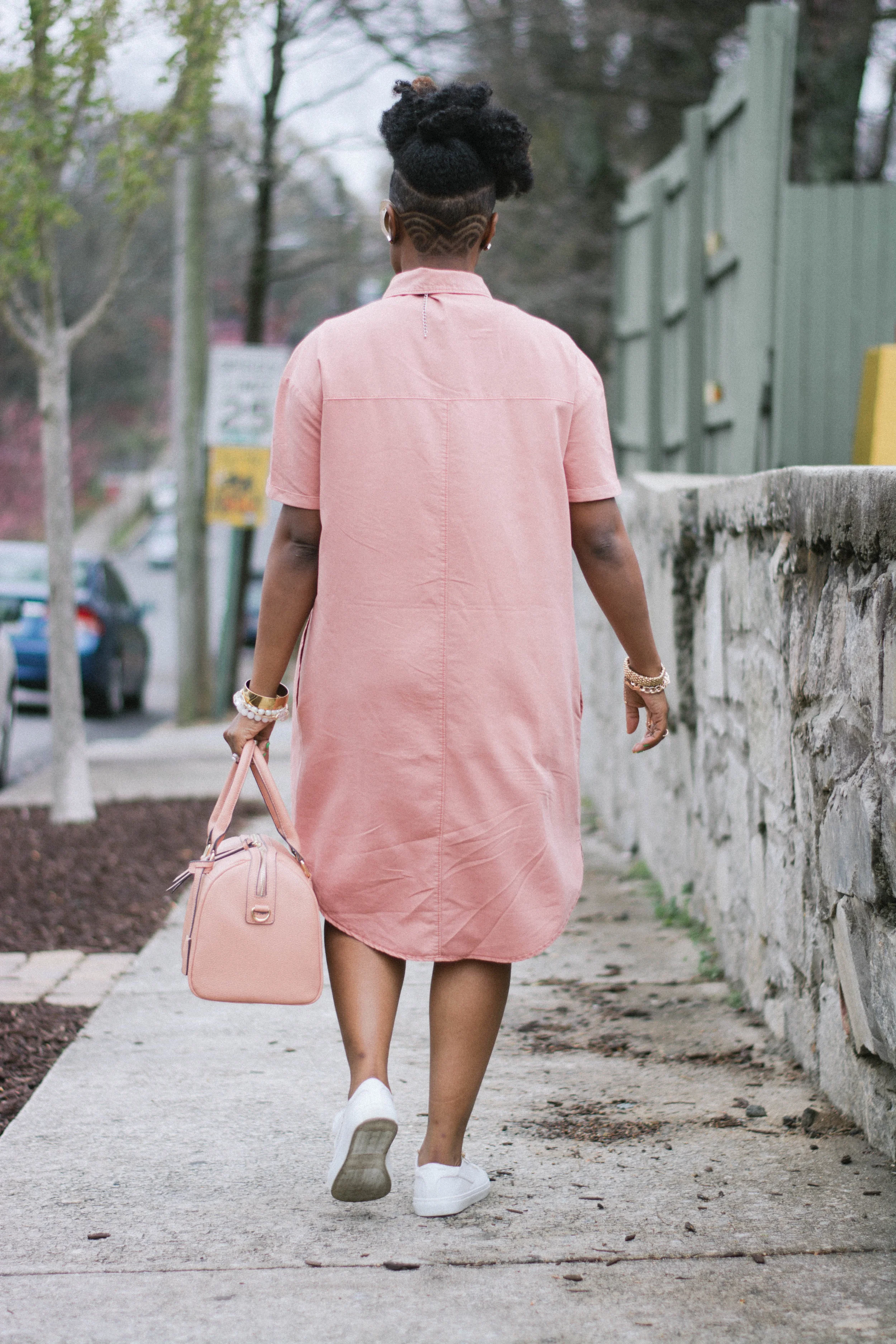 Melodie Stewart, The Style Klazit, Monochrome streetstyle, Atlanta style blogger, Shoedazzle, Blush dress