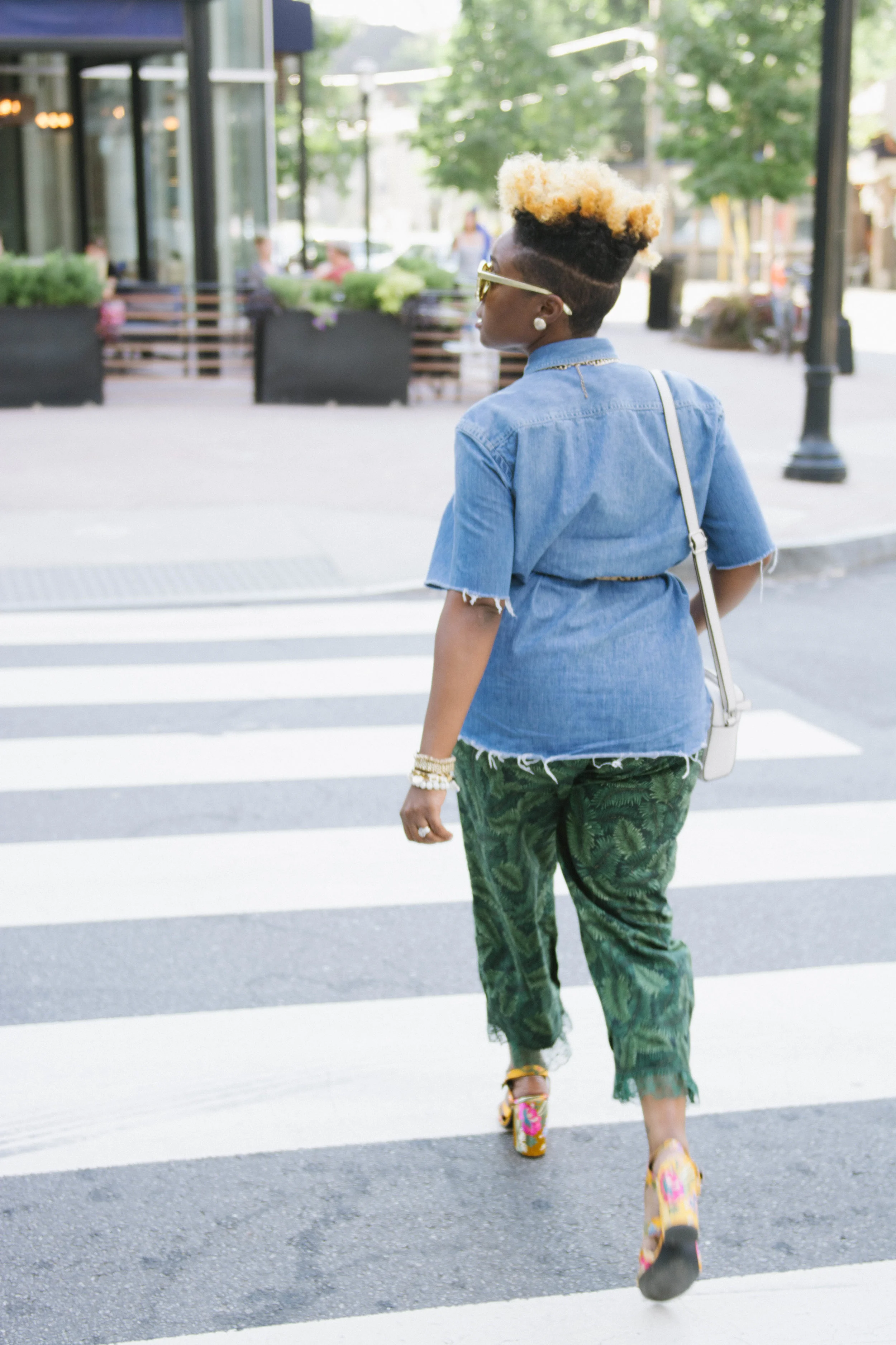 Melodie Stewart, The Style Klazit, Leaf print pants, DIY denim top, Atlanta Style blogger