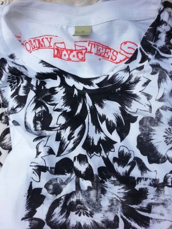 Alternative Organic cotton • Glow in the Dark • handprinted in BK, NY • TommyTees NYC Street Style