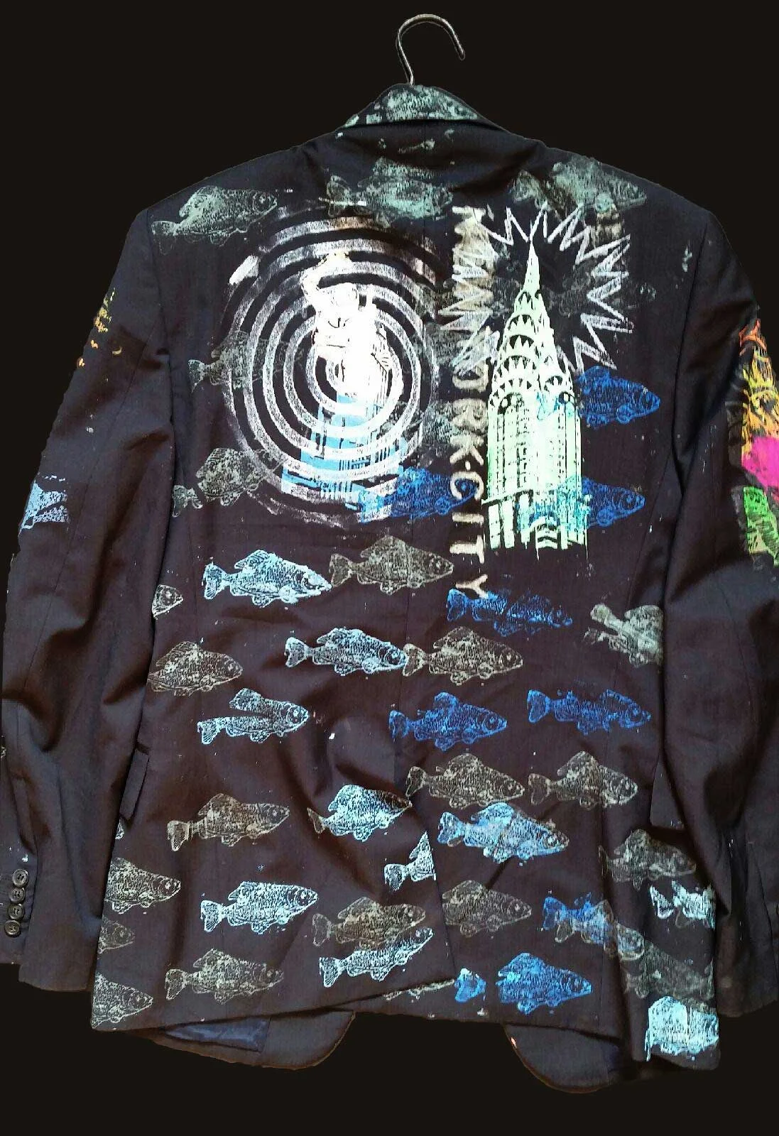 suit_back.jpg