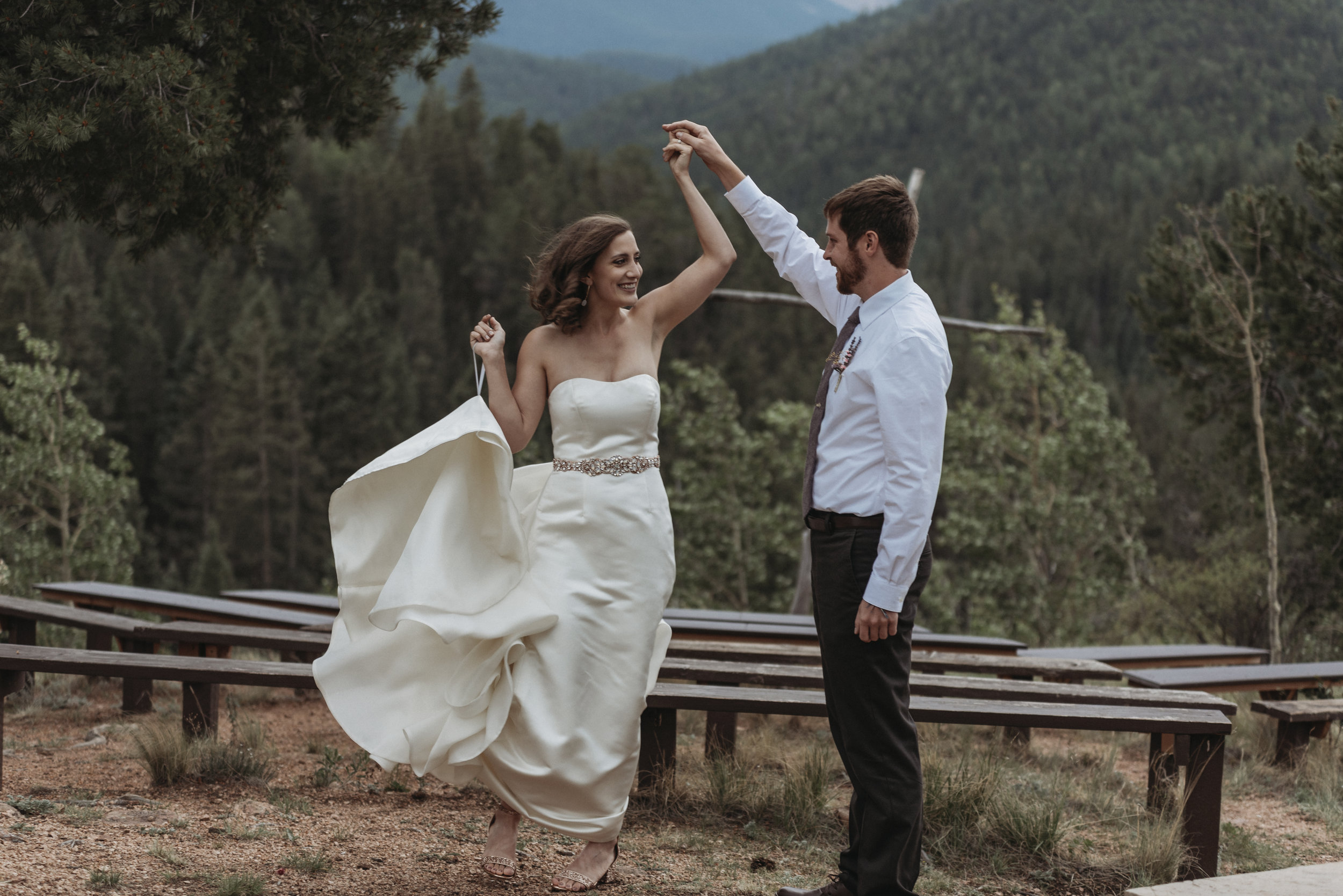 Arizona & New Mexico Wedding & Elopement Photographer | Family Photographer & Senior Portraits | Colorado Fashion Photographer