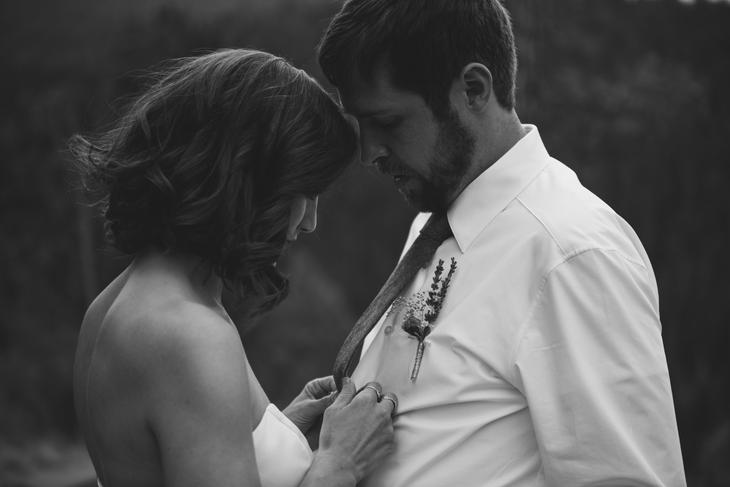 Colorado Wedding & Engagement Photographer | Adventure Elopement Photographer | Small Intimate Weddings Colorado | Moab Elopement & Wedding Photographer