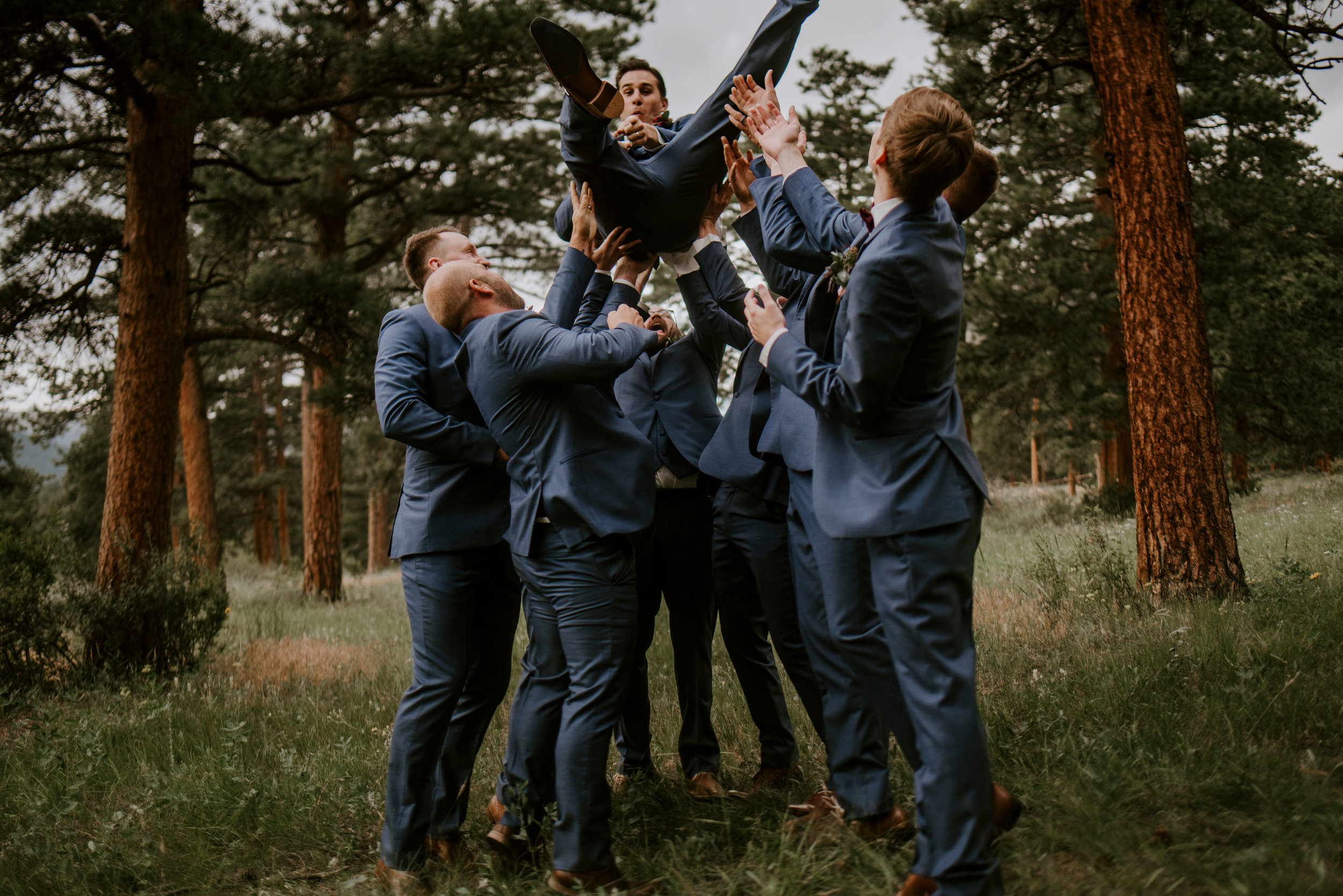 della_terra_chateau_estes_park_wedding_photographer200.jpg