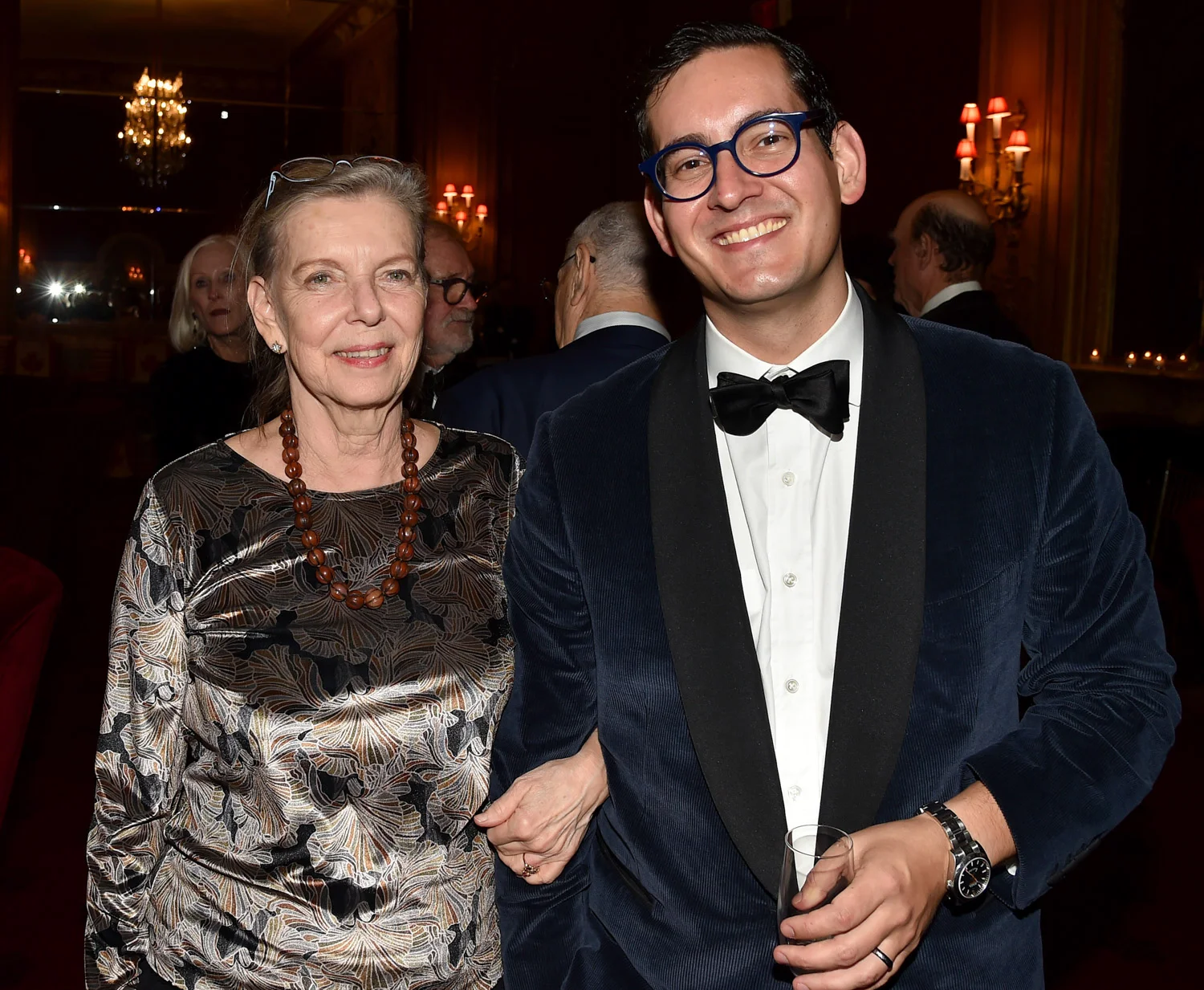 Harriet Stella, Peter Stella