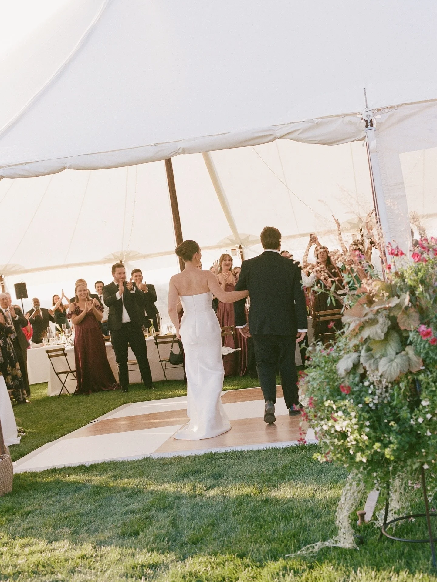 Utah wedding shooting for my favorite girly pop @nikkistrekowski_photo // have to give a moment for this film