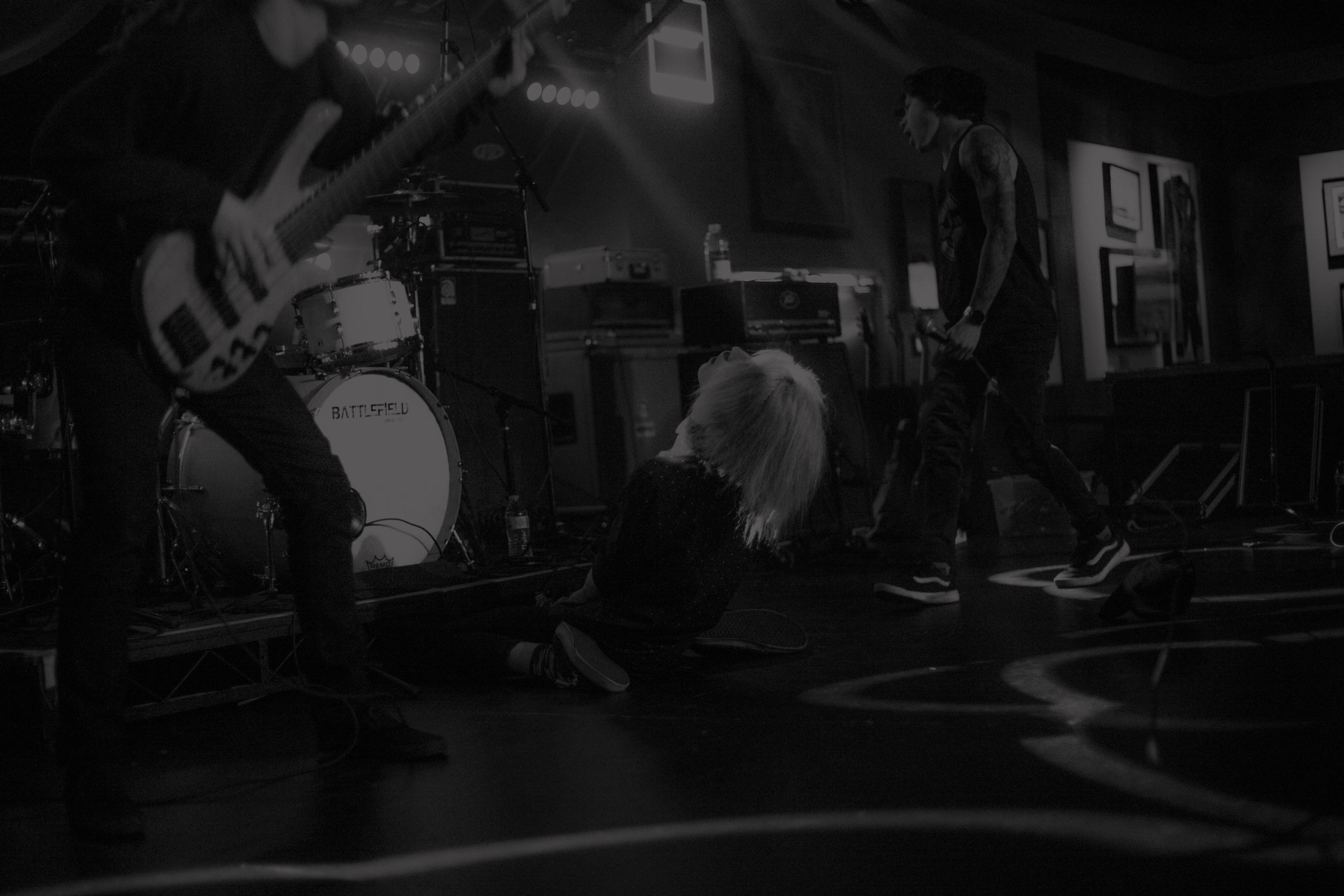 HOLEHEARTED x 011318