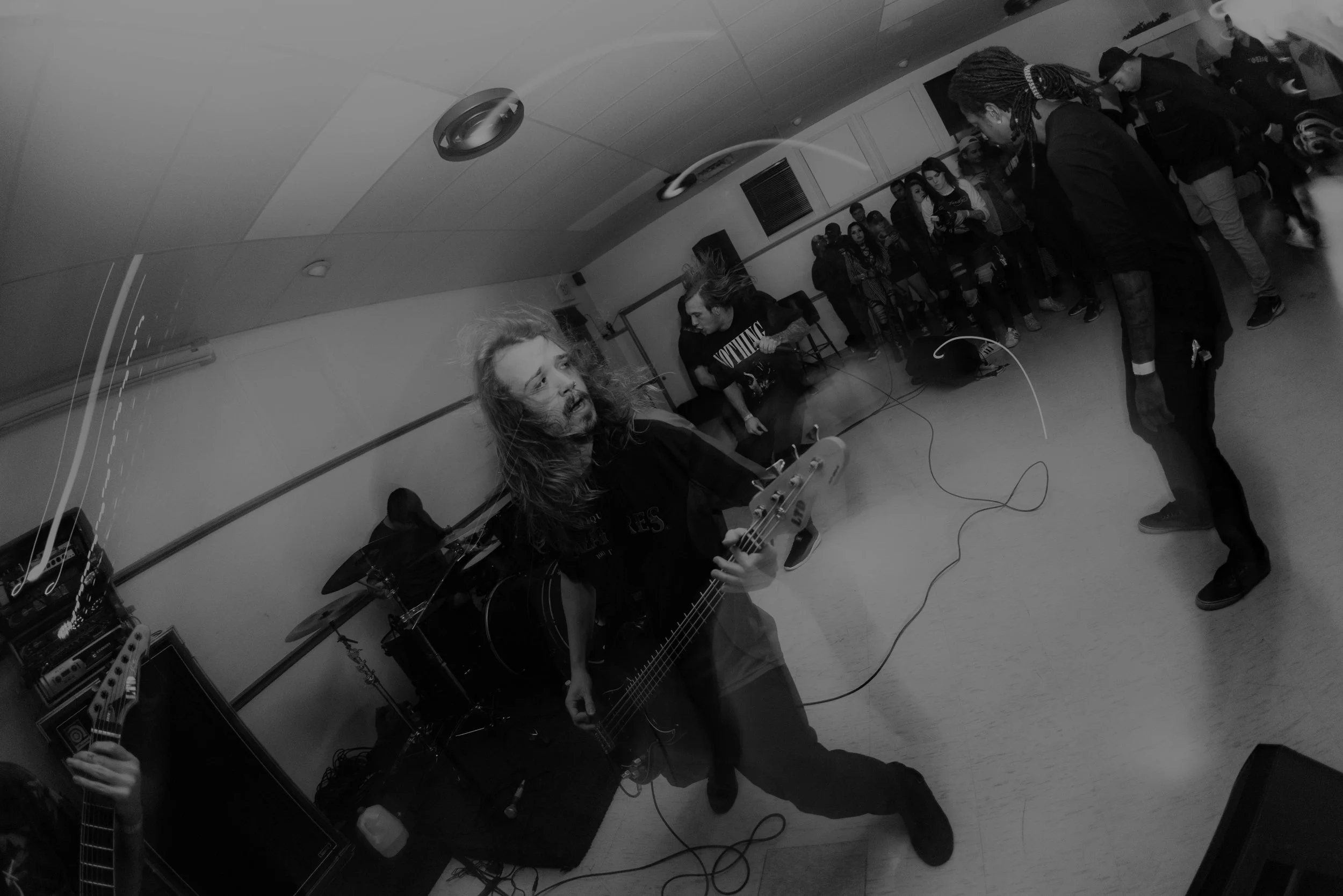 EXTORTIONIST x 031118