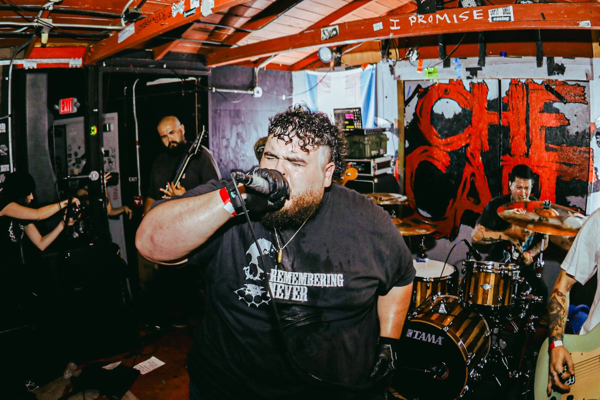 CHE-7.jpg