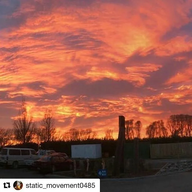 #Repost @static_movement0485 with @get_repost
・・・
Sunrise New Zealand people!!!!
#Duncannon #sunrise #nofilter #onlymarlborough