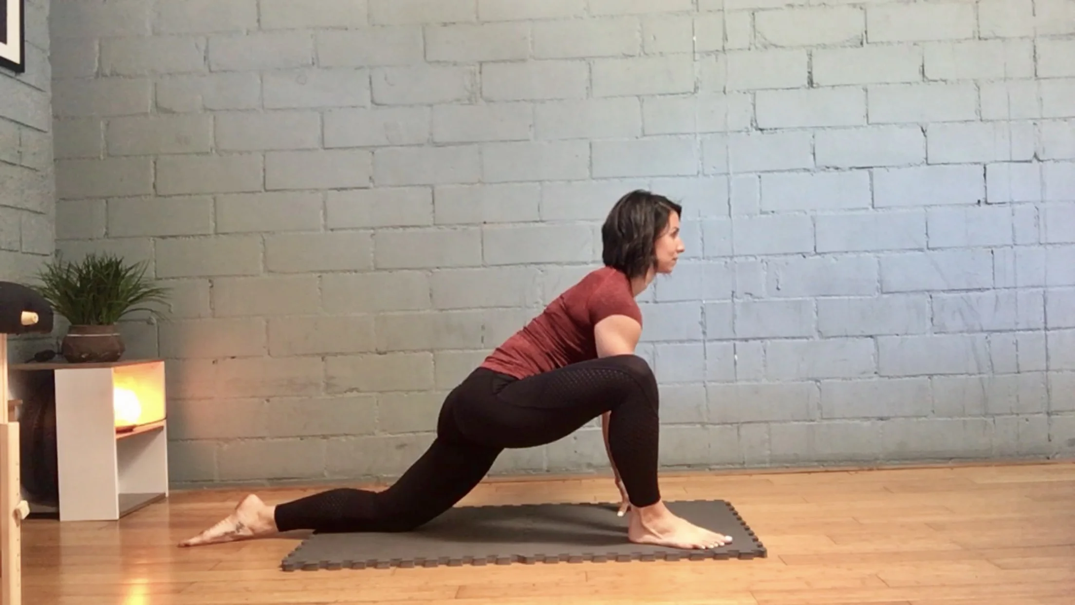 *Get into a deep lunge with your right leg forward, your head/chest up and your spine flat. Lean deeper into the lunge until you feel a strong but comfortable stretch in your left hip flexor. Hold for 90 seconds & then switch sides. 