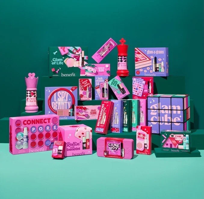 Benefit cosmetics is turning up the holiday cheer with playful gift sets, bold color, and some truly joyful december deals. If you love a little sparkle (or know someone who does), this is the moment to stop by.
December at Benefit:
* 12/04 &amp; 12/
