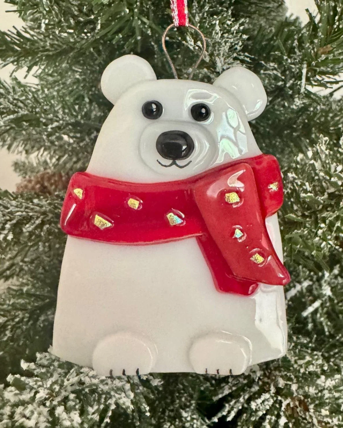 The holidays are here and stained glass garden is ready. The shop is full of color, light, and creative possibilities, with new glass packs, drop-in projects, and plenty of inspiration for makers of all levels. Whether you&rsquo;re looking for a smal