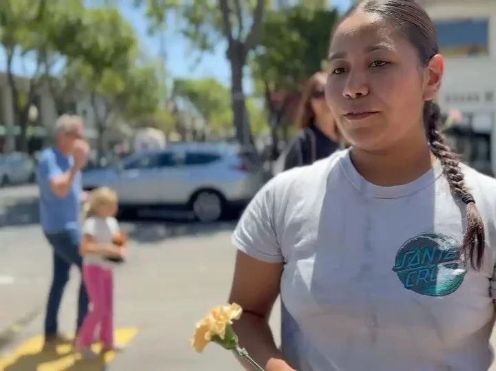Happy Mother&rsquo;s Day from Fourth Street! Join us for music and crafts &lsquo;til 3! #fourthstreetshops #fourthstreetberkeley @510families @westberkeleyevents