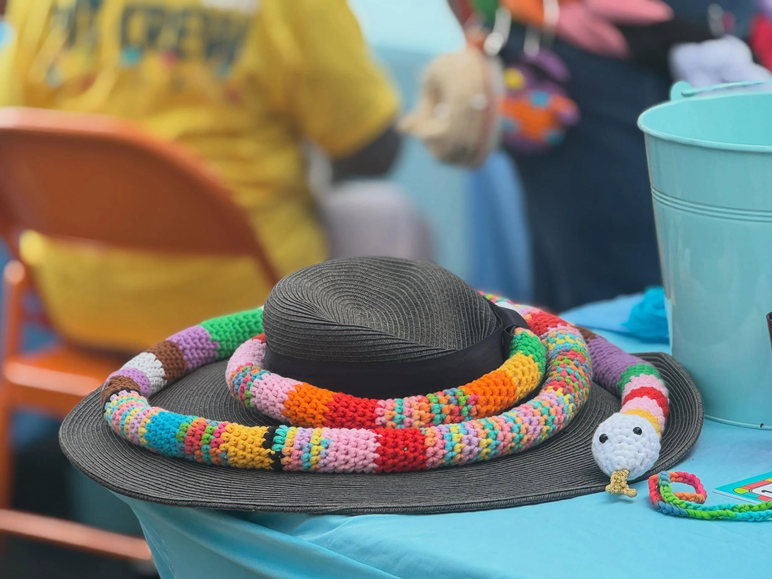 Five Little Monkeys brought The Wobbles to Fourth Street! So fun to see crochet having its moment! #crochet @fivelittlemonkeystoys
