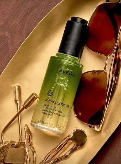 EXCLUSIVE SEPTEMBER GIFT AT AVEDA

THUR&ndash;MON 9/17&ndash;21

Receive any two travel-size Aveda products with a qualifying $100 purchase at Aveda Fourth Street Shops, while supplies last.

It&rsquo;s a good opportunity to discover something new or