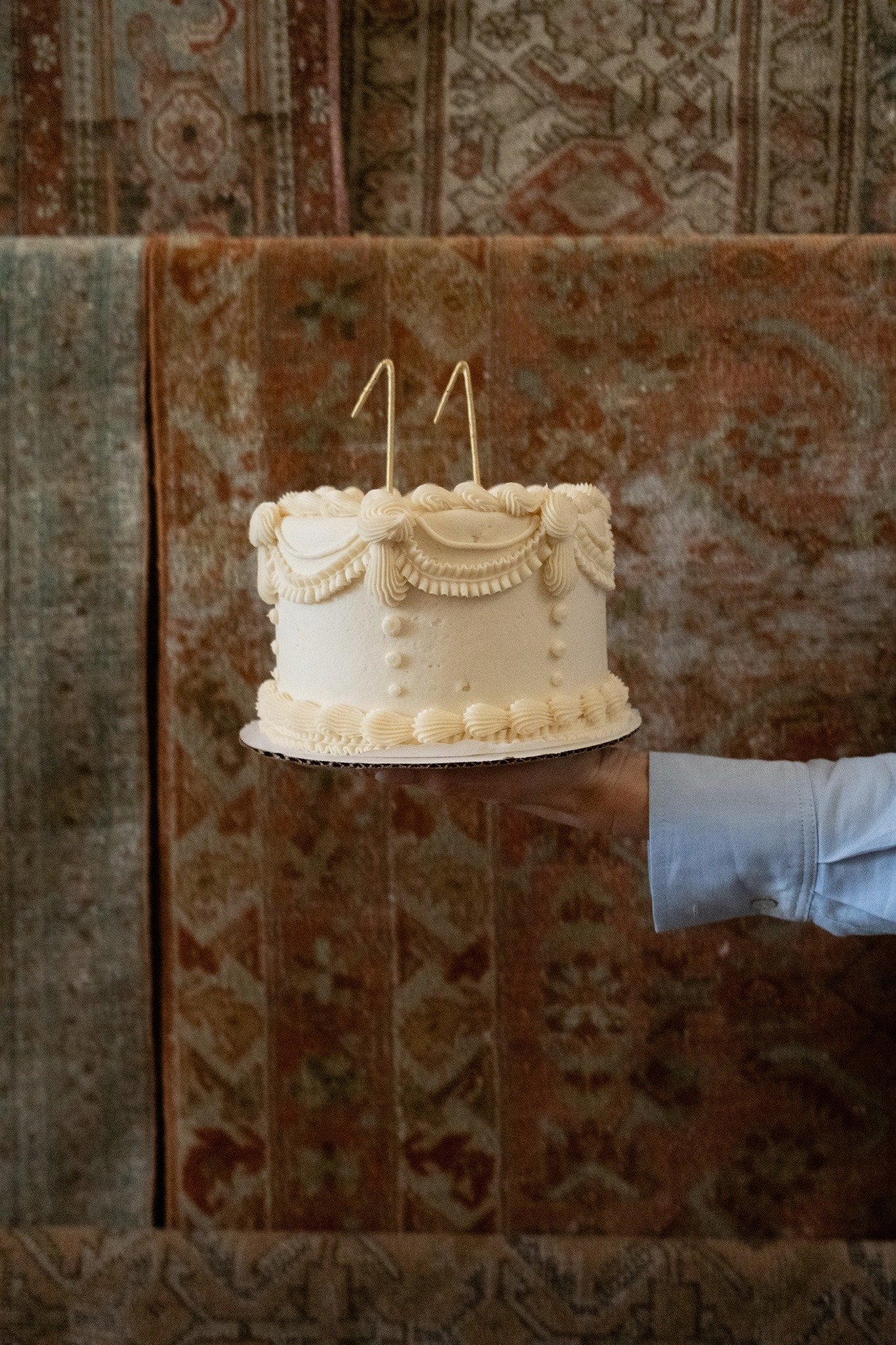 The Vintage Rug Shop is celebrating 11 years in business with up to 40% OFF storewide through 10/8! Stop in for a particularly curious mix of fresh vintage finds, new favorites and the kind of birthday shopping where you get to take the presents home