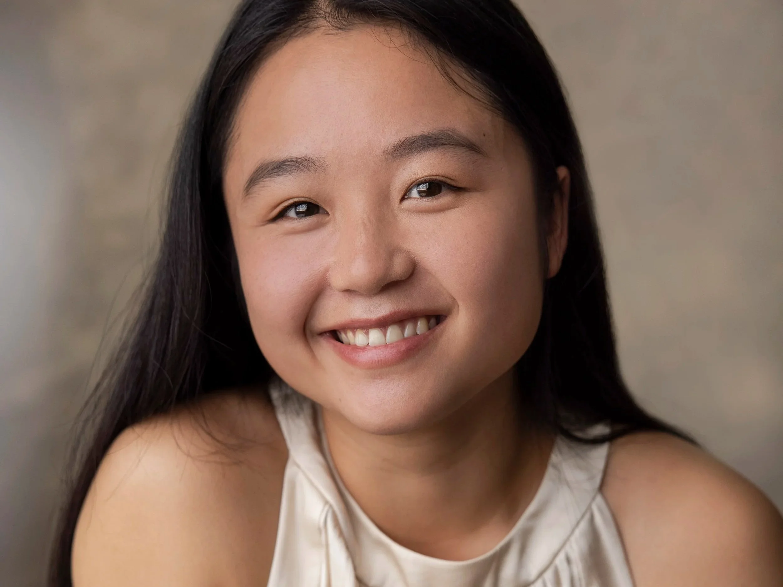 Louise Jiang 1.jpg
