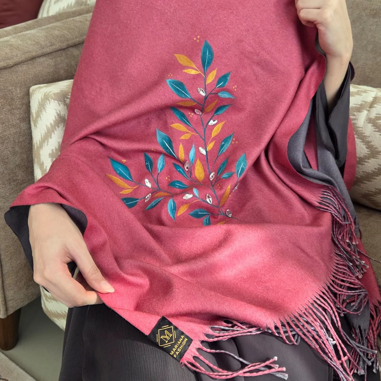 Winter scarf painting workshop