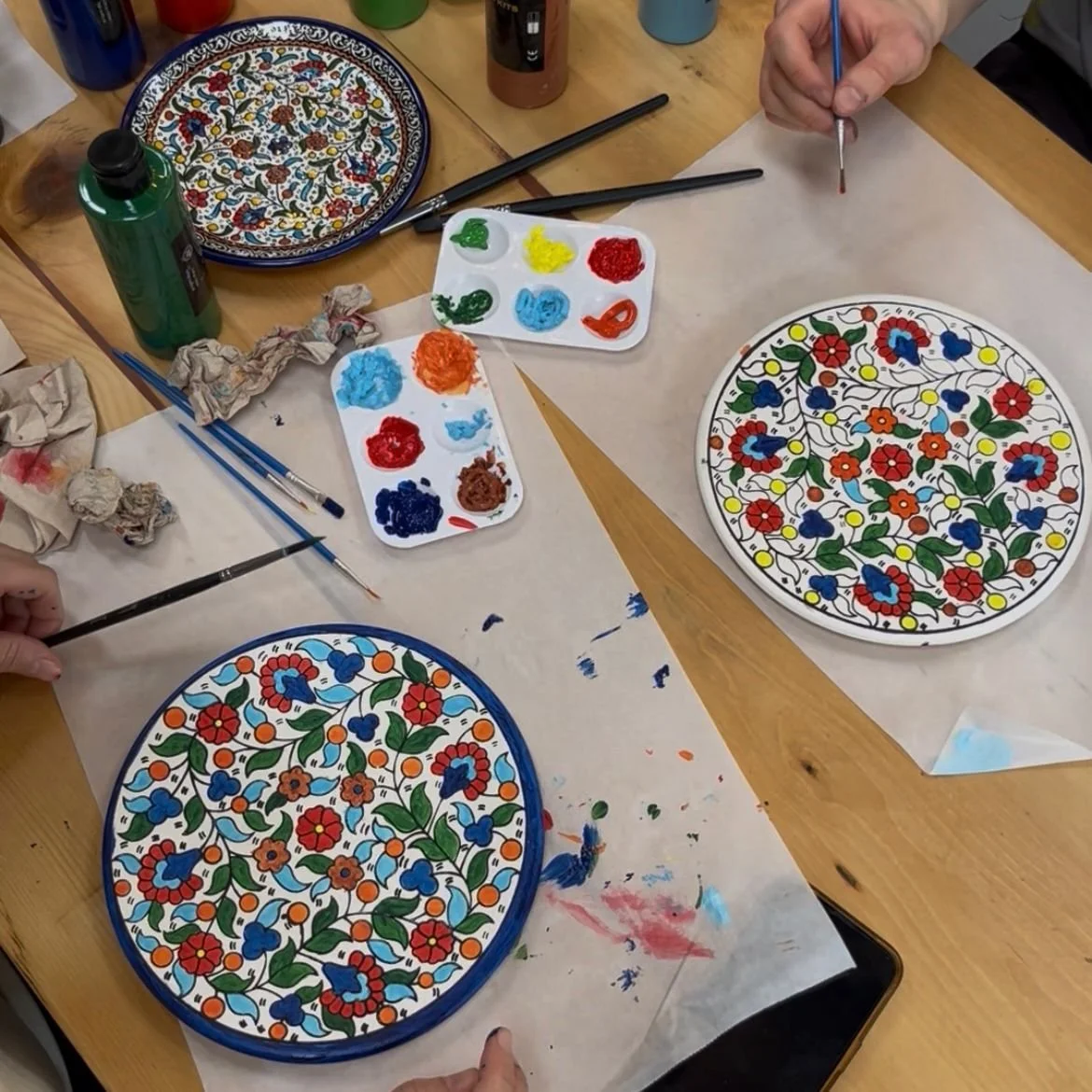 Palestinian Ceramics Painting Workshop 