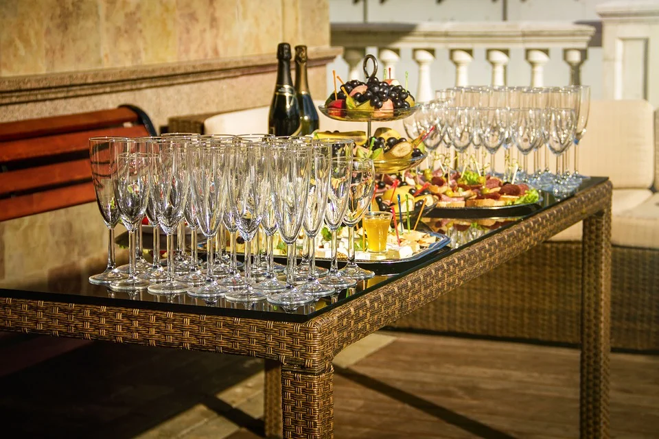 Choosing Your Wedding Drinks.
