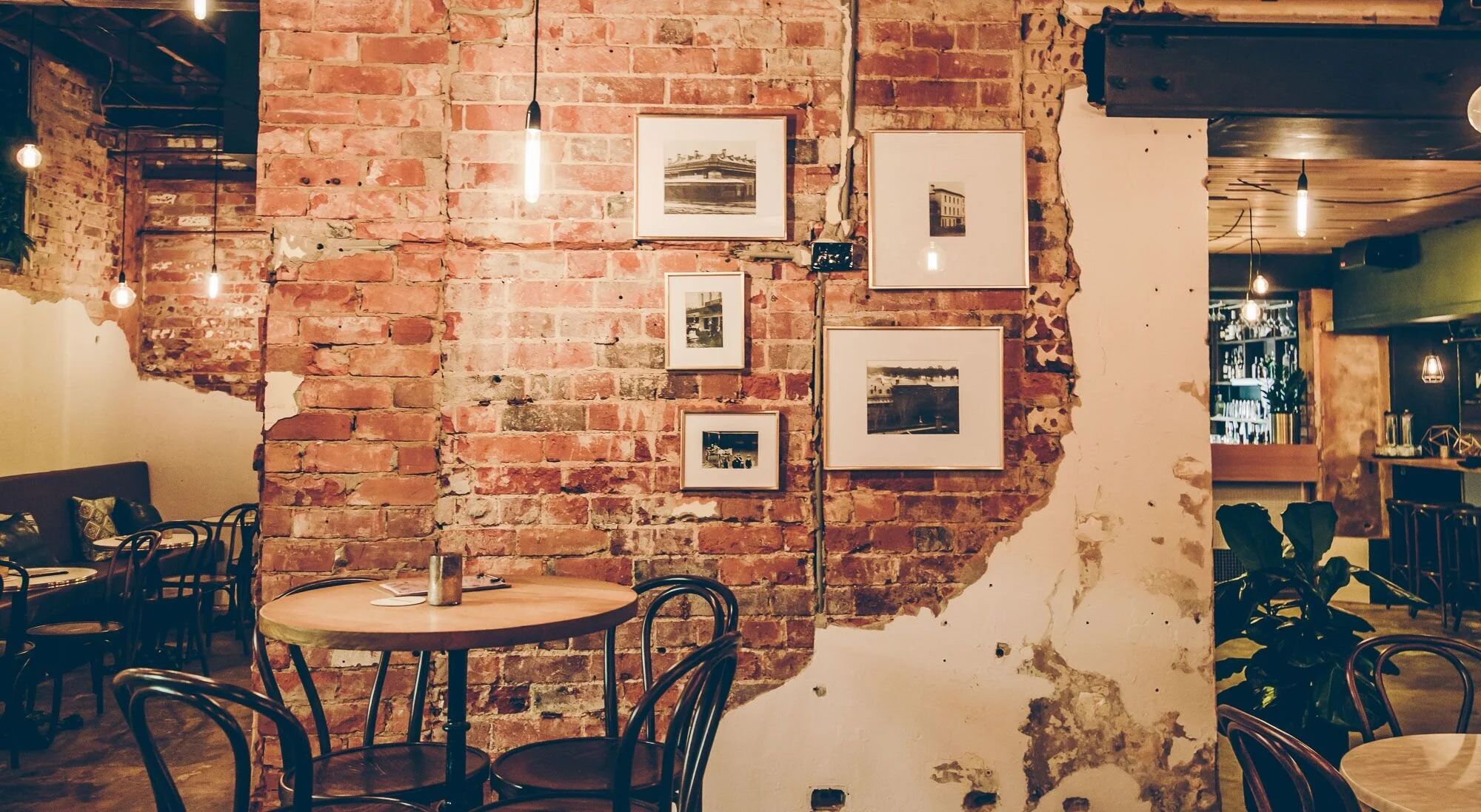 Romanos Hotel - The Hampden - Photo Wall.jpg