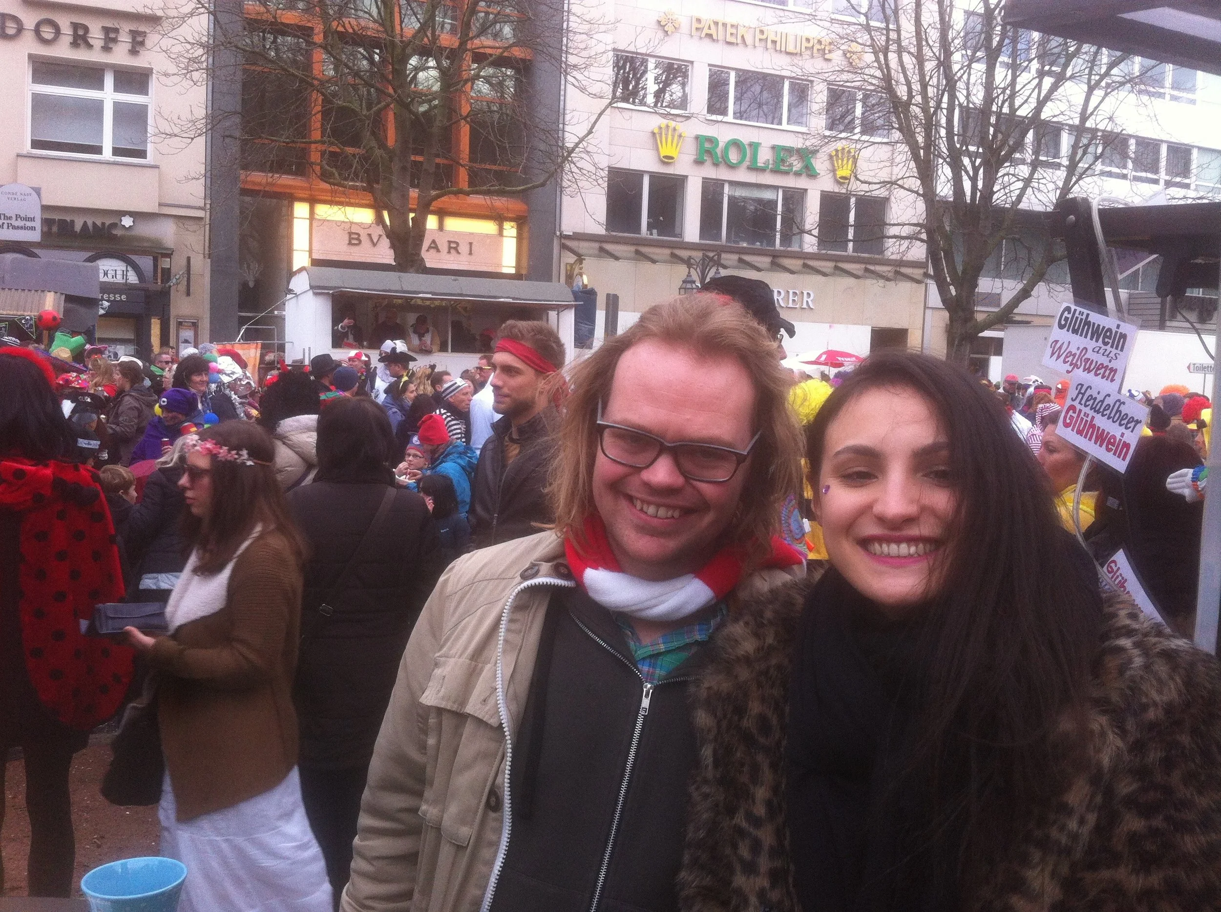 Paul and Mary at the carnival in D ü sseldorf.