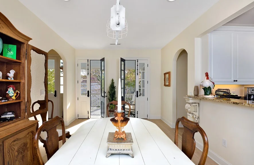 15 Ashmead.jpg