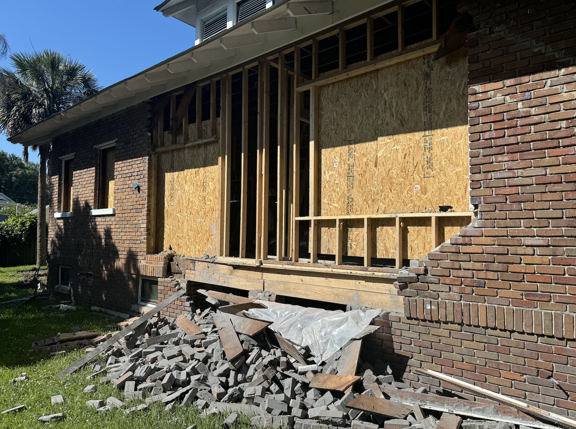 217 before, bricks falling off.png