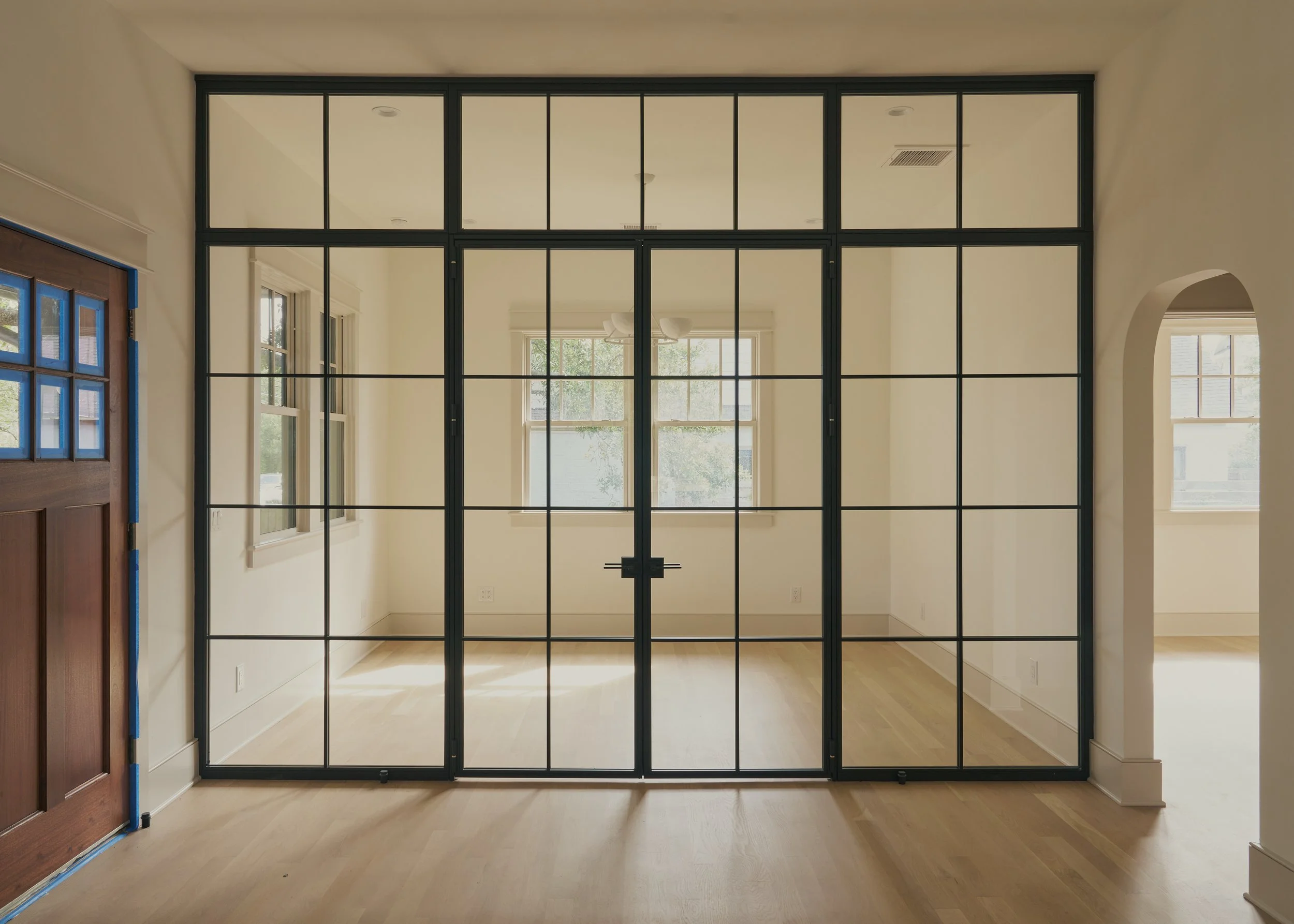 SOLID_05072025_DBS_WEB2 1.jpg