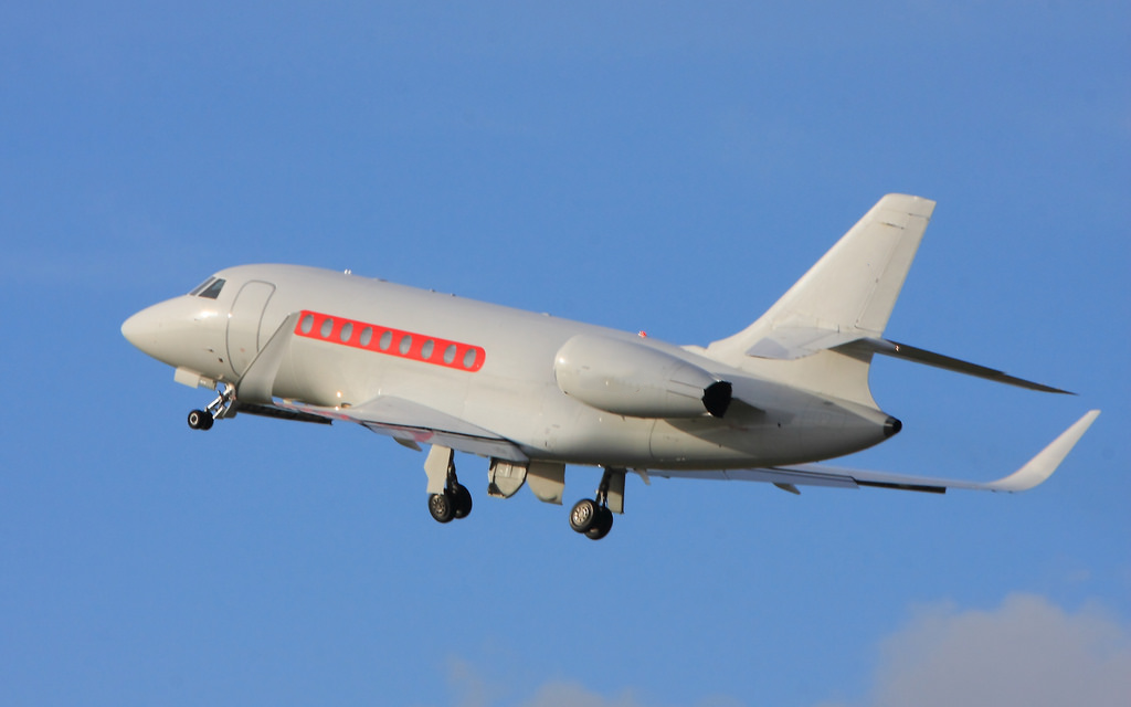 Falcon-2000-LX_4.png
