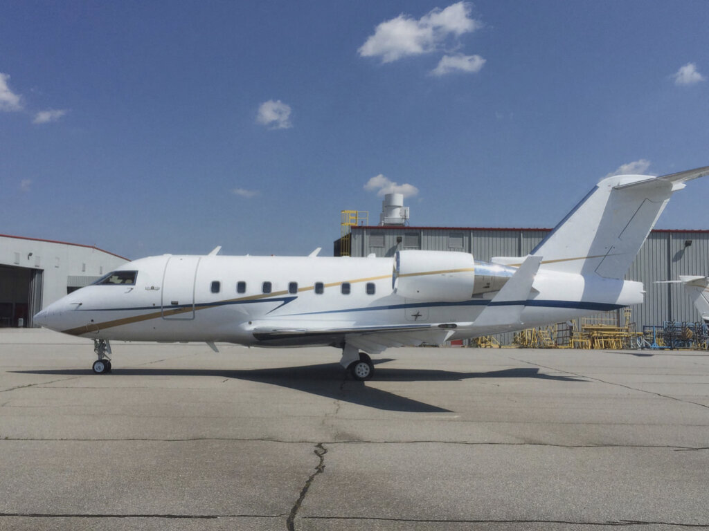2004 Challenger 604-5589 For Sale.jpeg