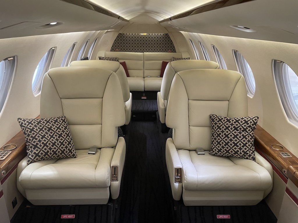 Falcon 50 for sale int.jpeg