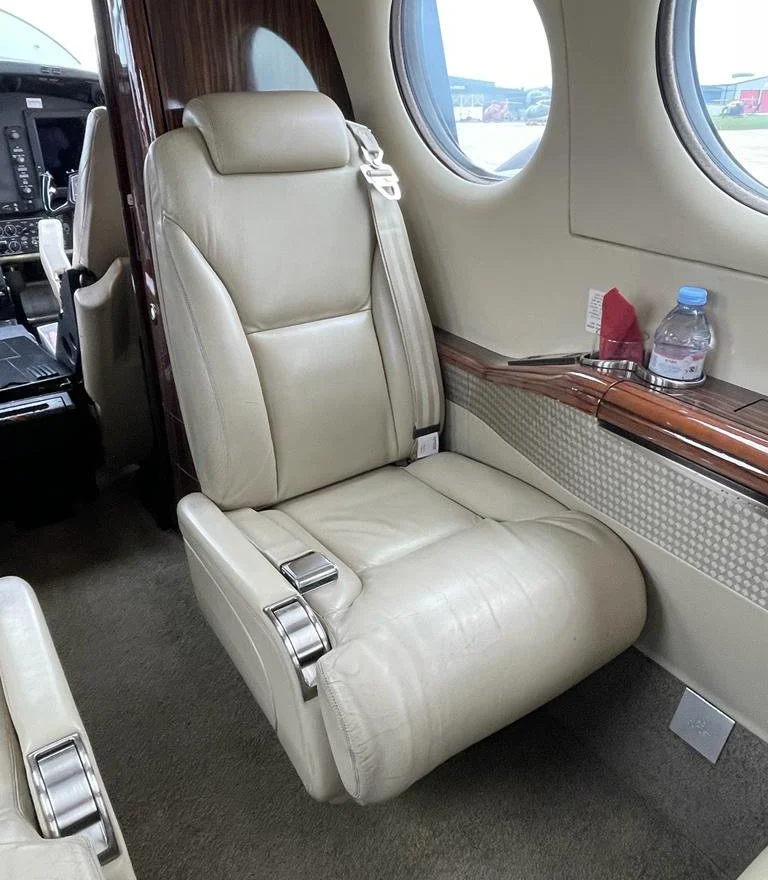 KING AIR 350i-5 For Sale.jpg