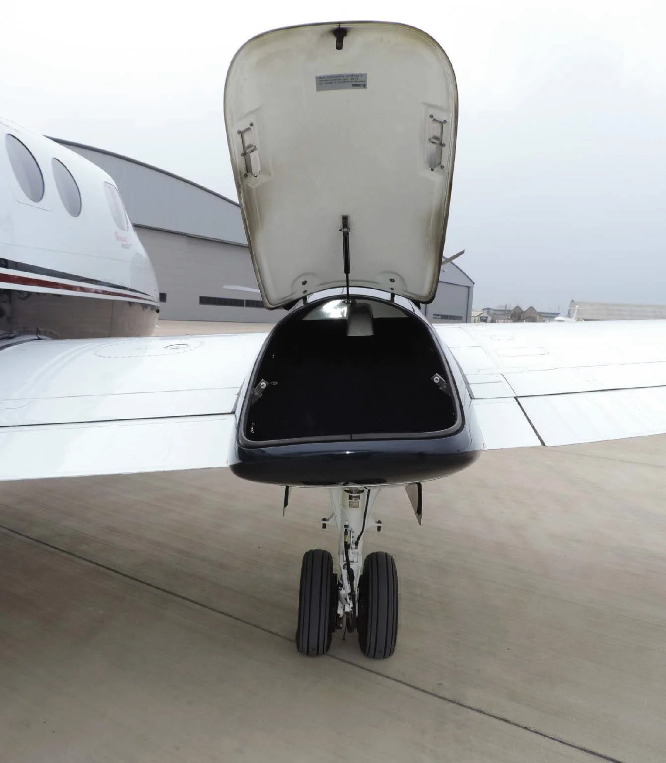 KING AIR 350i-10 For Sale.jpg