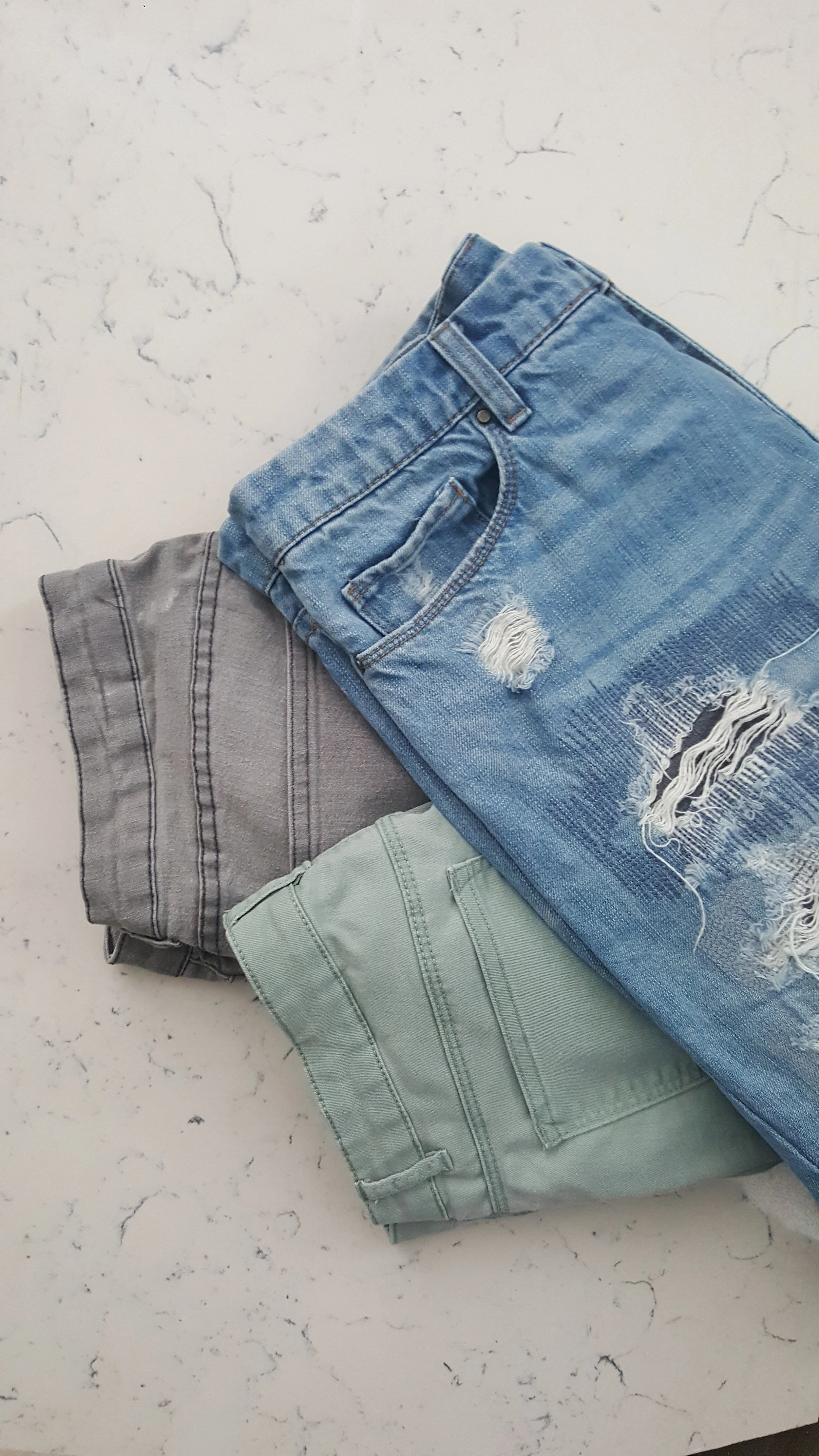 3 Reasons You Should Wear Cheap Jeans! 