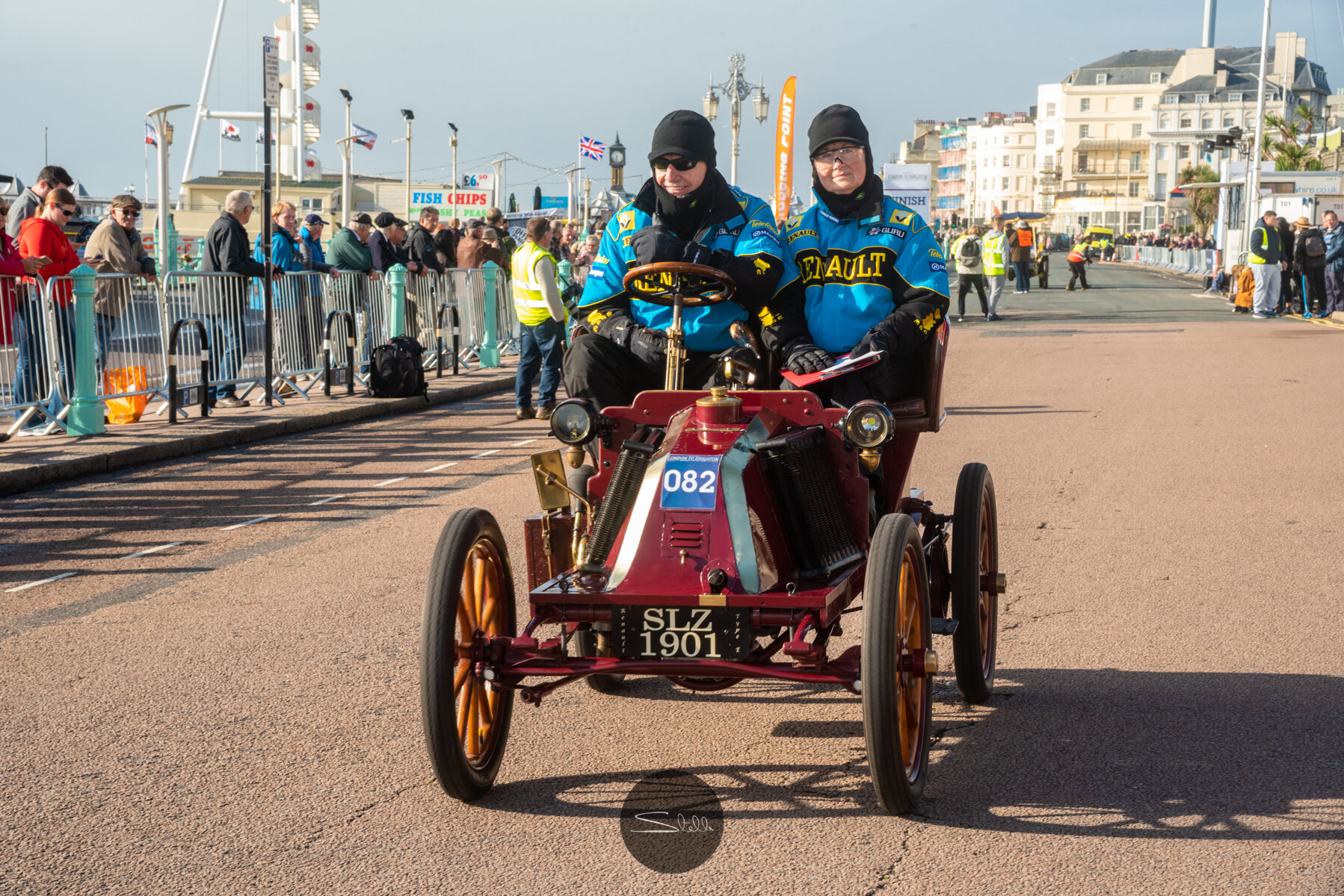  Car number 82 a 1901 Renault driven by Ron Walker. 