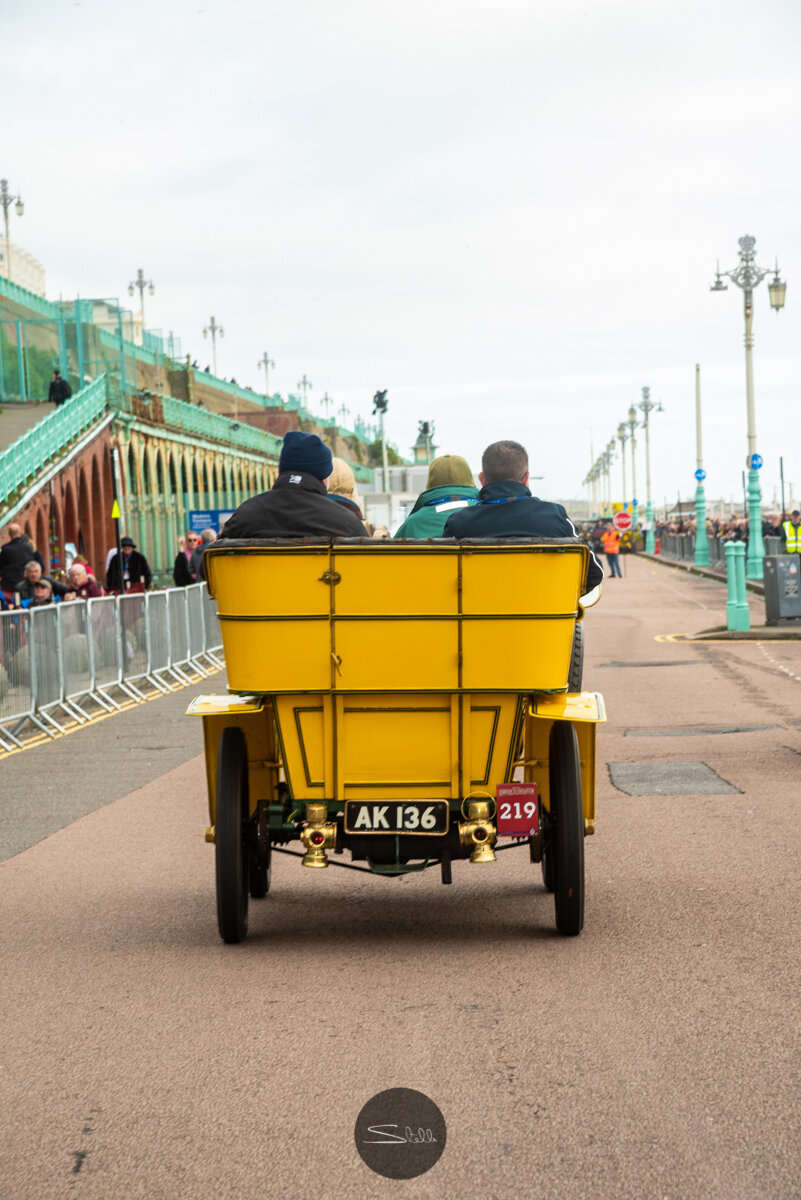  Car 219 a 1903 Darracq driven by Peter Boulding. 