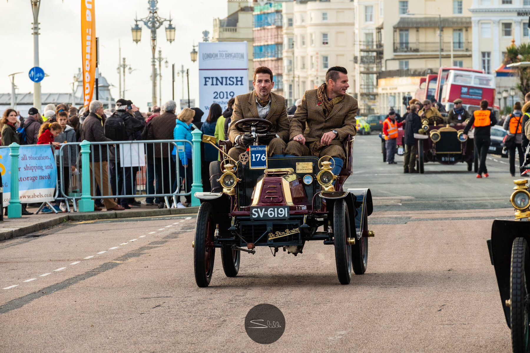  Car 176 a 1903 De Dion Bouton driven by Thomas Morgan. 